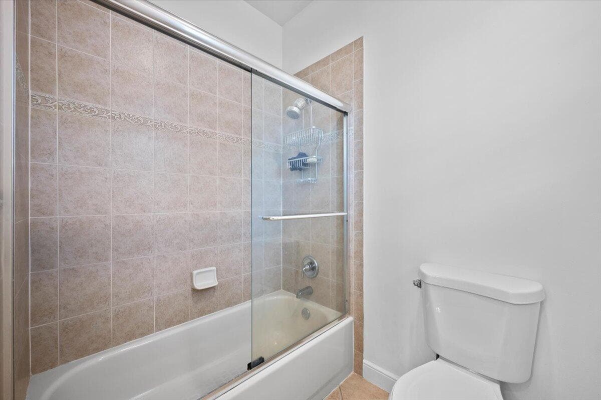 2104 Spring Court, Palm Beach Gardens, FL 33410 — photo 31 of 73