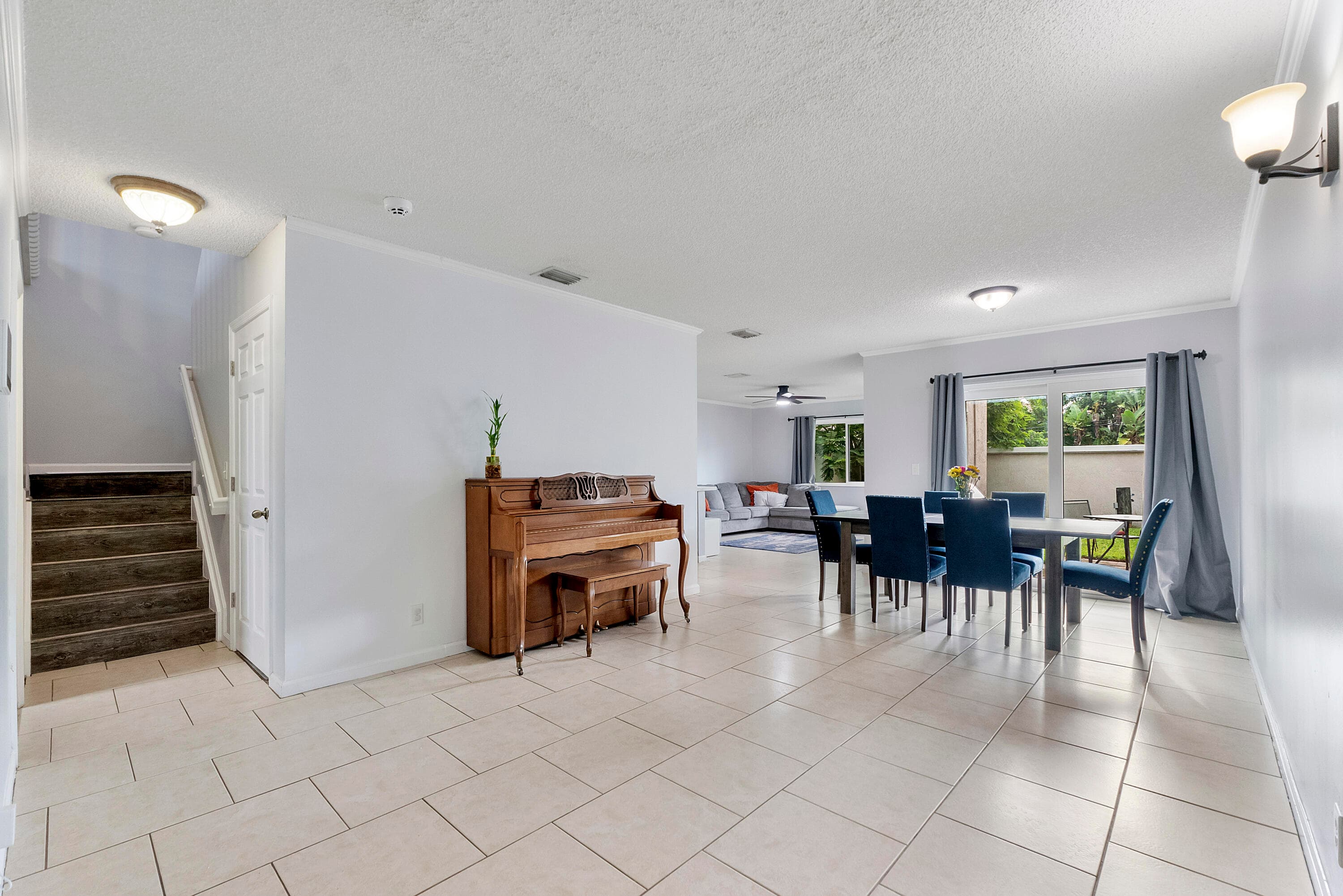 5474 NW 94th Terrace, Sunrise, FL 33351 — photo 8 of 34