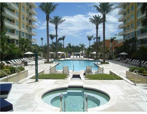 700 E Boynton Beach Boulevard 407, Boynton Beach, FL 33435 — photo 15 of 23