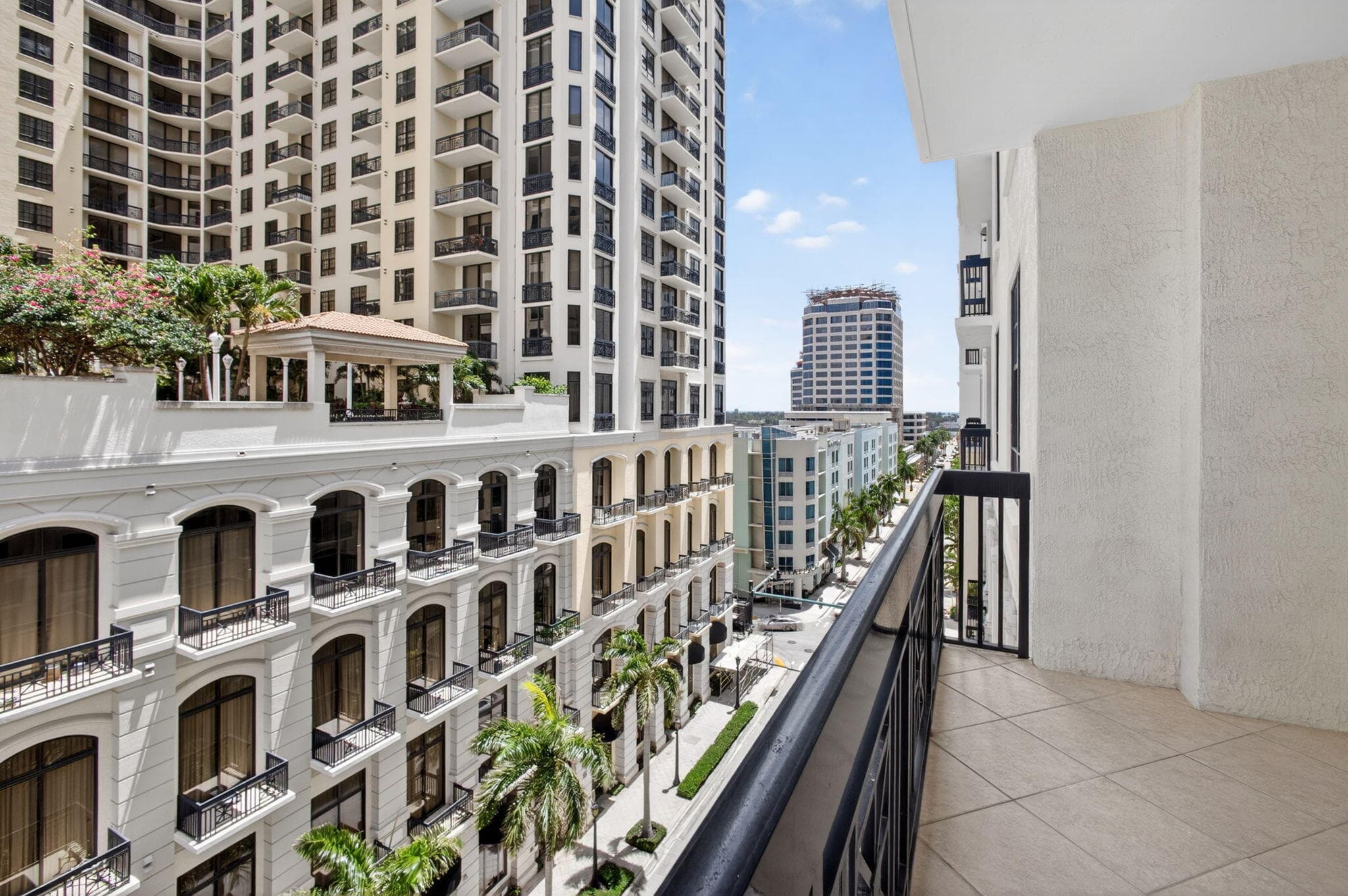 801 S Olive Avenue 614, West Palm Beach, FL 33401 — photo 13 of 52