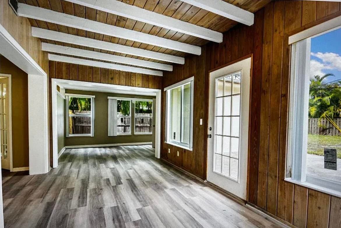 515 Cypress Road, Vero Beach, FL 32963 — photo 9 of 15