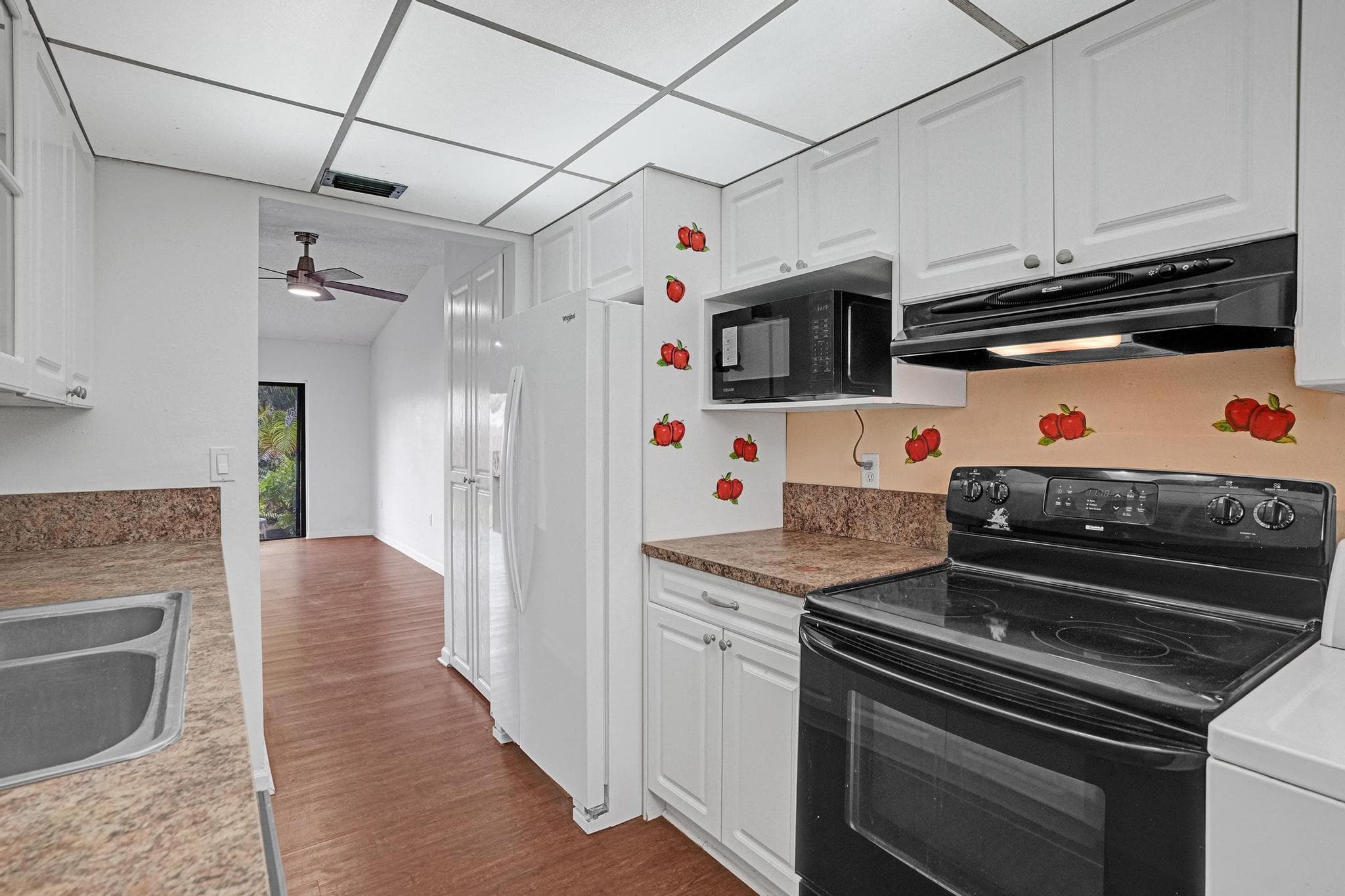 13934 SW 52nd Terrace, Miami, FL 33175 — photo 11 of 33