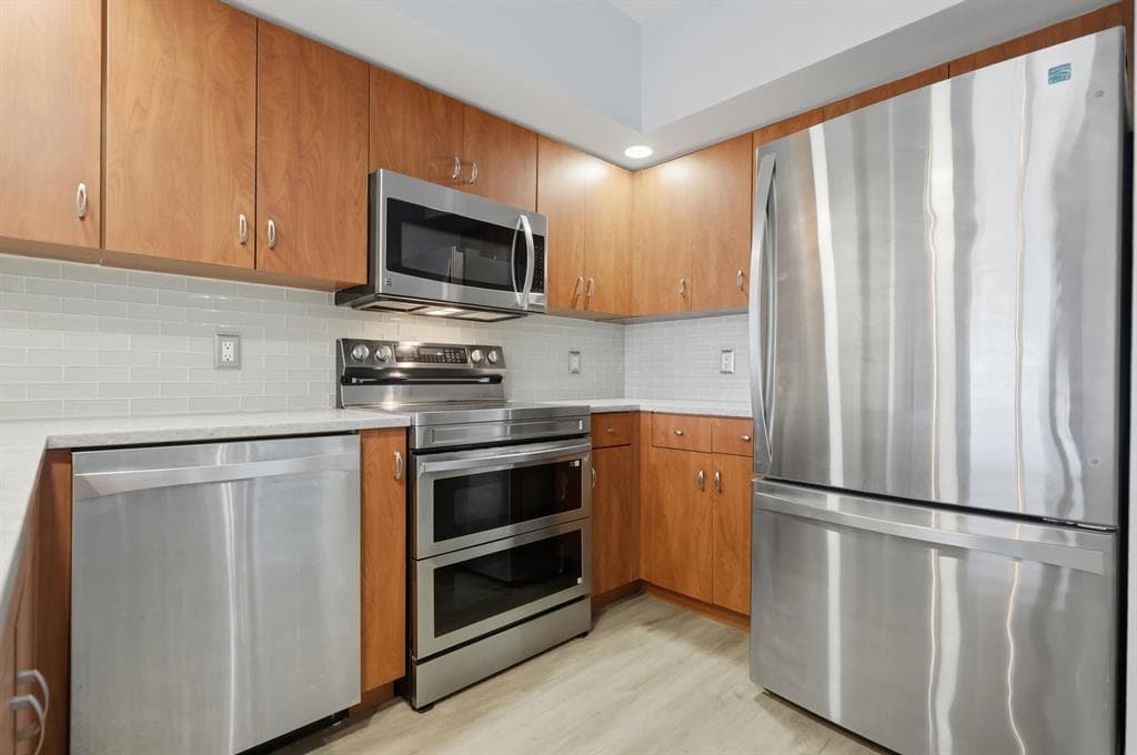 110 N Federal Highway 1108, Fort Lauderdale, FL 33301 — photo 3 of 29