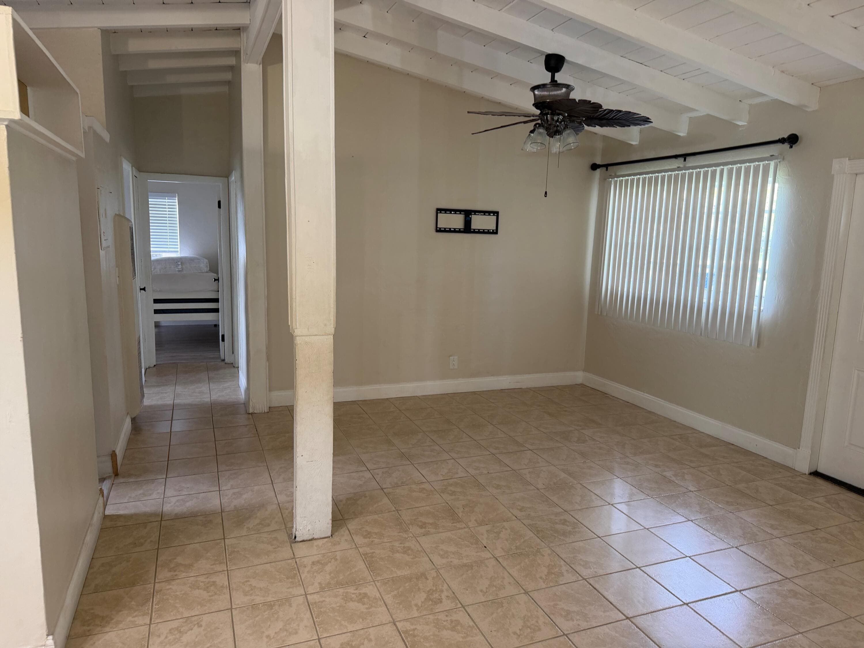 804 SW 24th Avenue, Fort Lauderdale, FL 33312 — photo 5 of 10