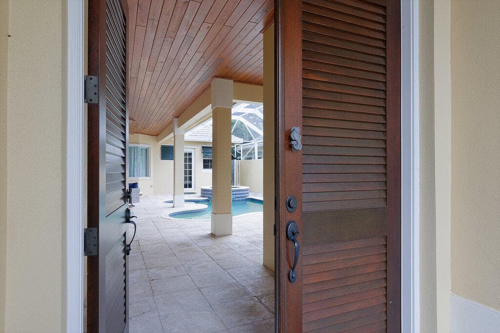 9190 Spring Time Drive, Vero Beach, FL 32963 — photo 3 of 36
