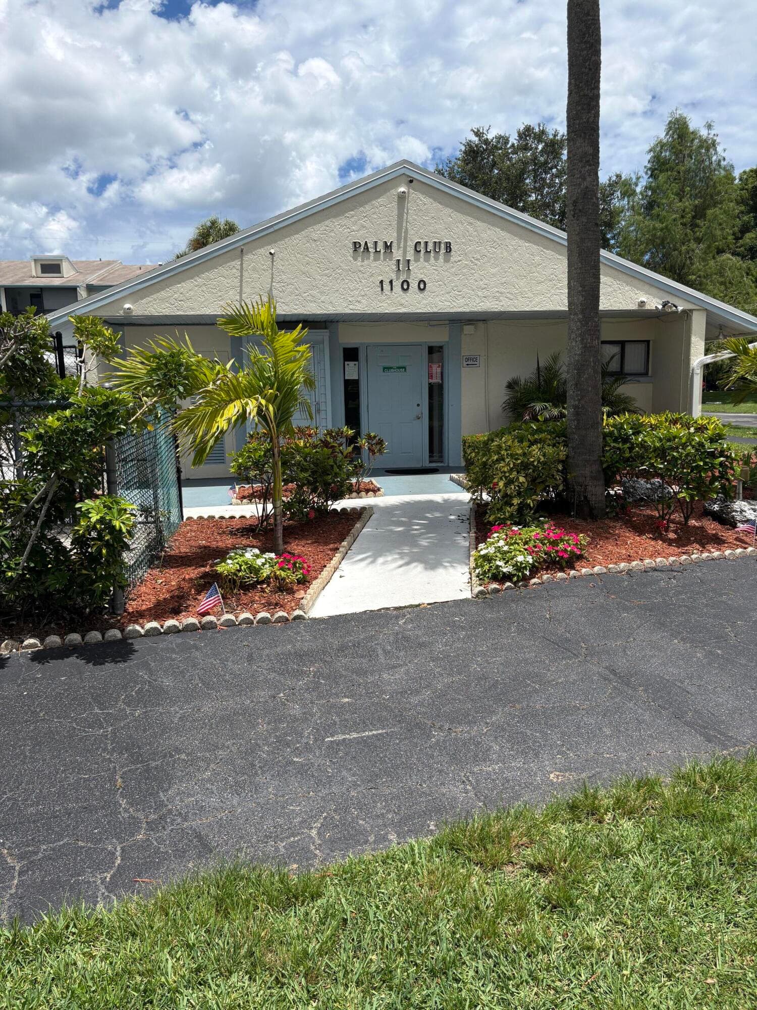 1102 Green Pine Boulevard B1, West Palm Beach, FL 33409 — photo 31 of 36