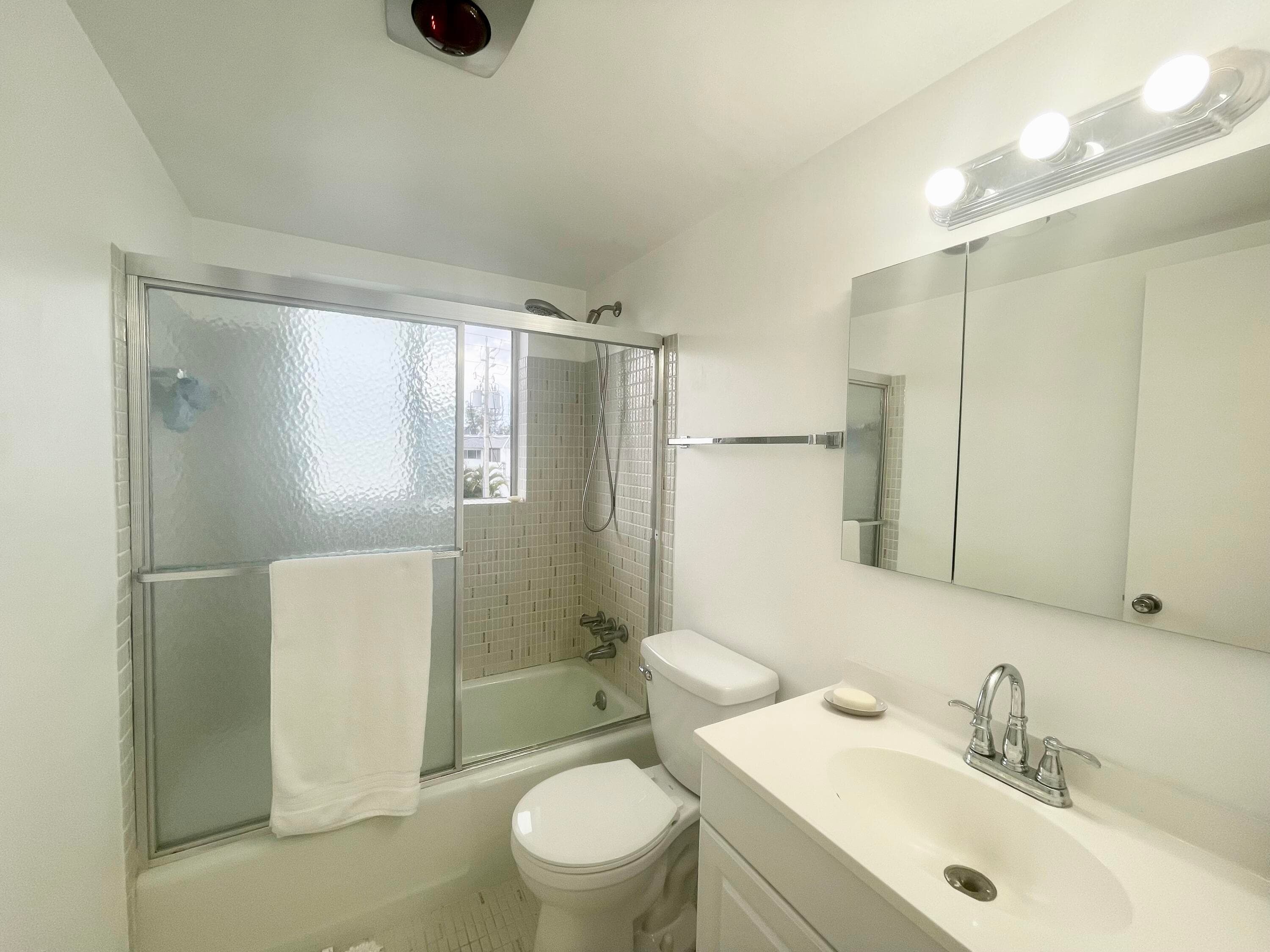 2920 Cynthia Lane 203, Lake Worth Beach, FL 33461 — photo 9 of 34