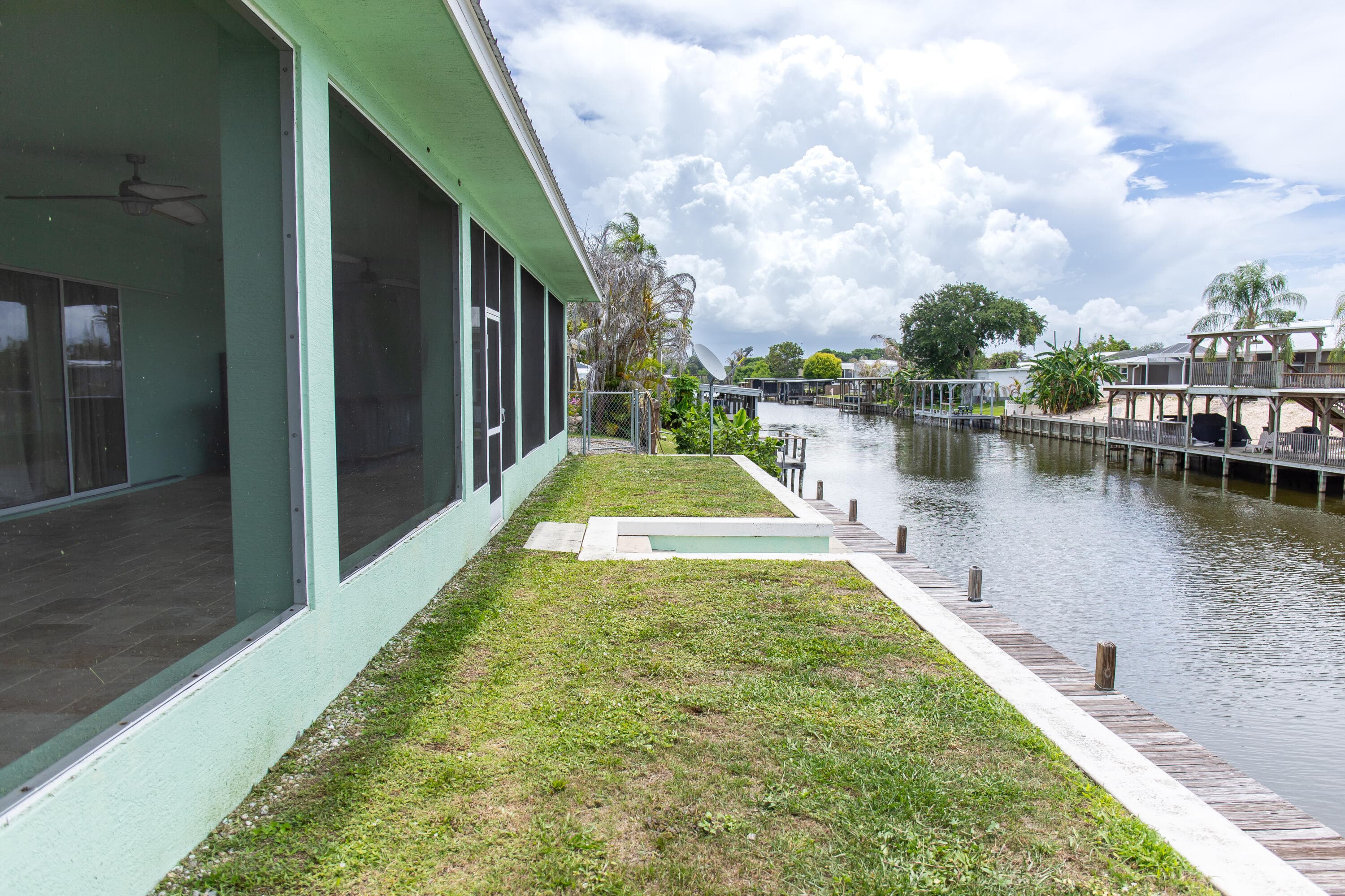 2406 SE 31st Street SE, Okeechobee, FL 34974 — photo 8 of 71