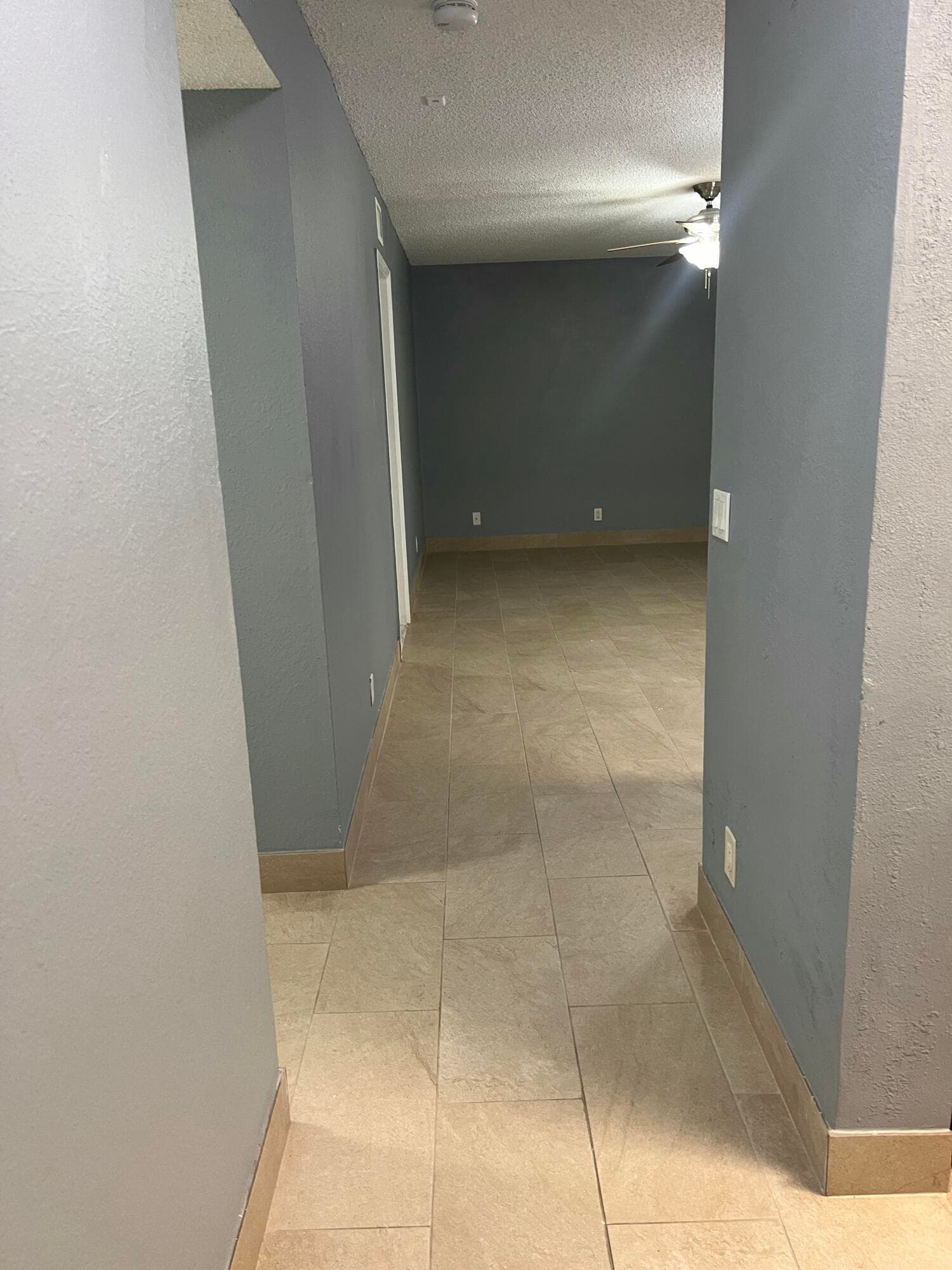 1661 E Balfour Point Drive E, West Palm Beach, FL 33411 — photo 9 of 16
