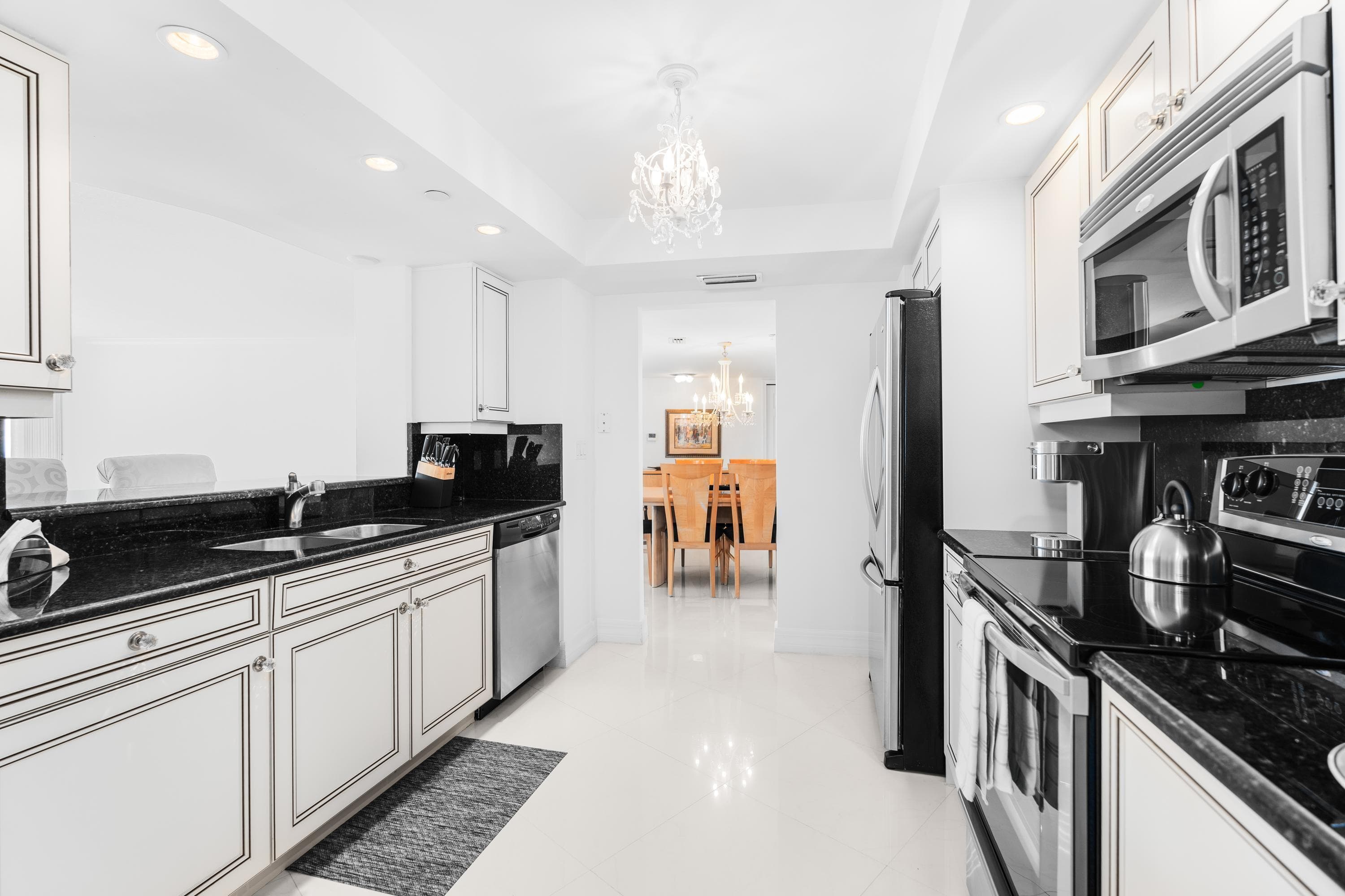 3000 N Ocean Drive 28e, Riviera Beach, FL 33404 — photo 11 of 16