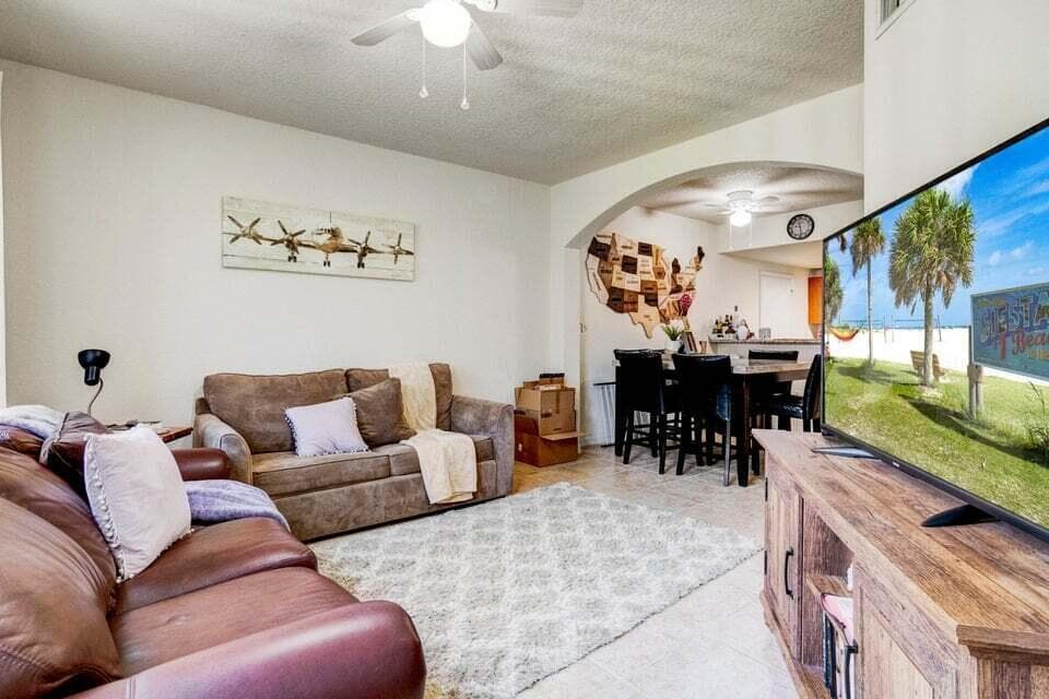 130 SW Peacock Boulevard 16, Port St. Lucie, FL 34986 — photo 2 of 33