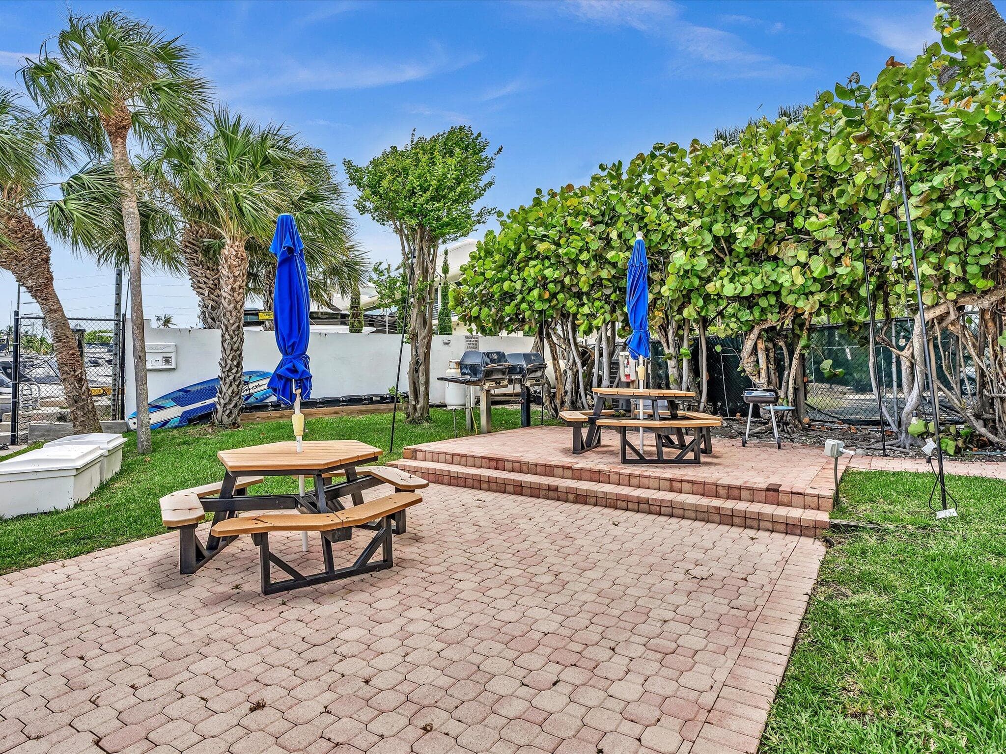 740 S Federal Highway 316, Pompano Beach, FL 33062 — photo 37 of 46