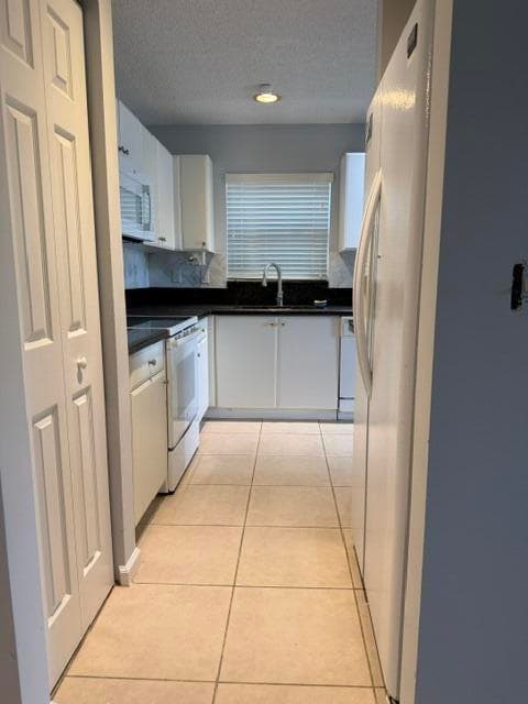 2440 NW 99th Way, Sunrise, FL 33322 — photo 7 of 19