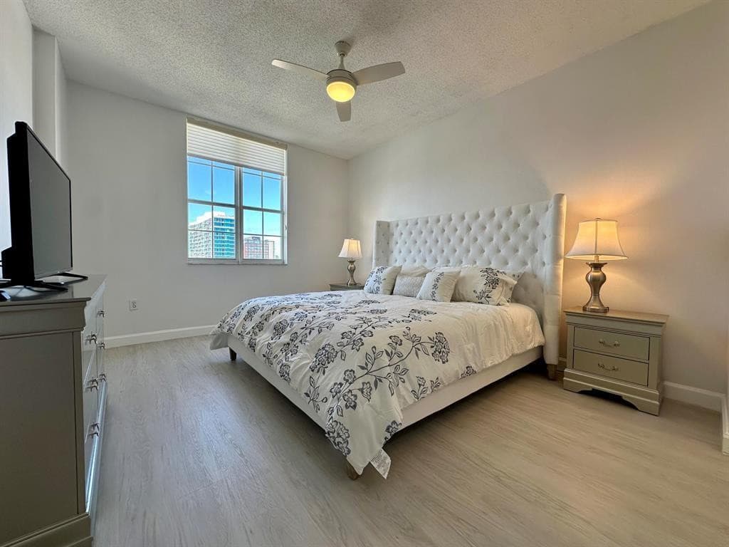 651 Okeechobee Boulevard 1204, West Palm Beach, FL 33401 — photo 7 of 46