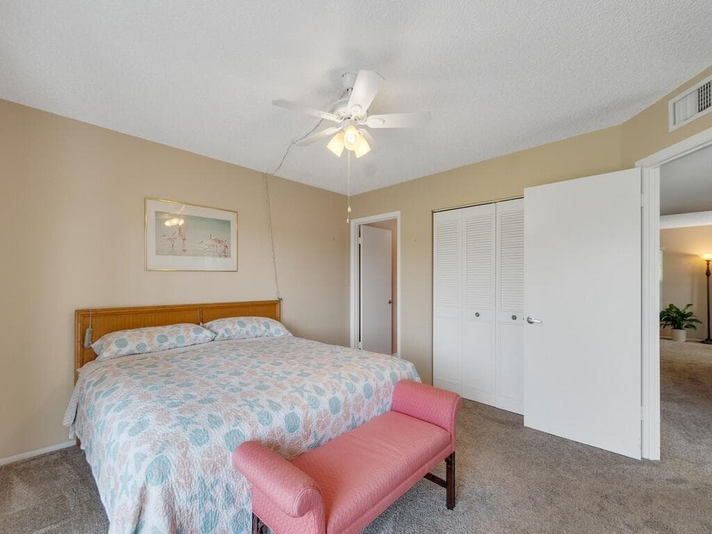 105 Spring Lake Court 102, Vero Beach, FL 32962 — photo 14 of 36