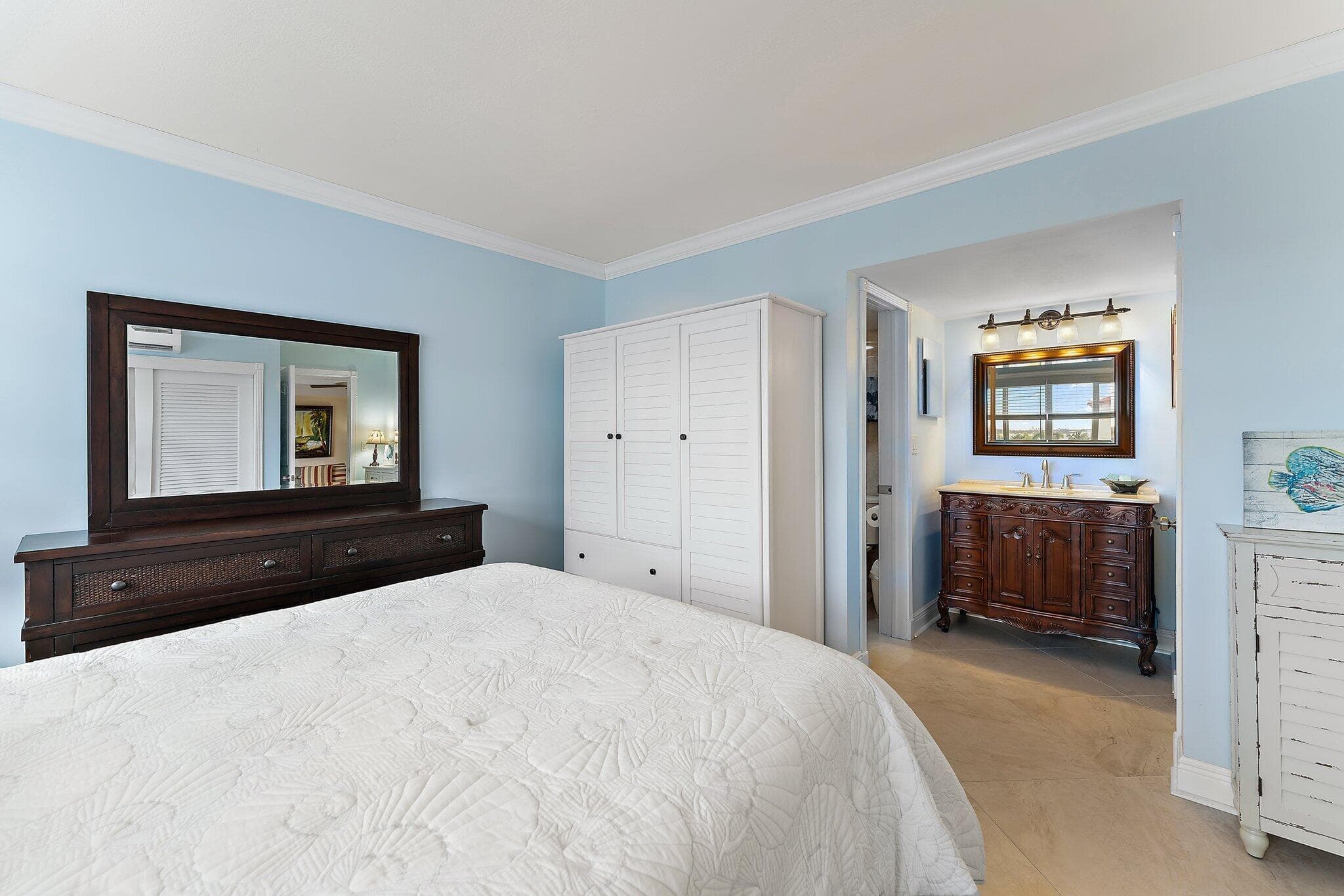 33 S Ocean Avenue 502, Palm Beach Shores, FL 33404 — photo 18 of 47