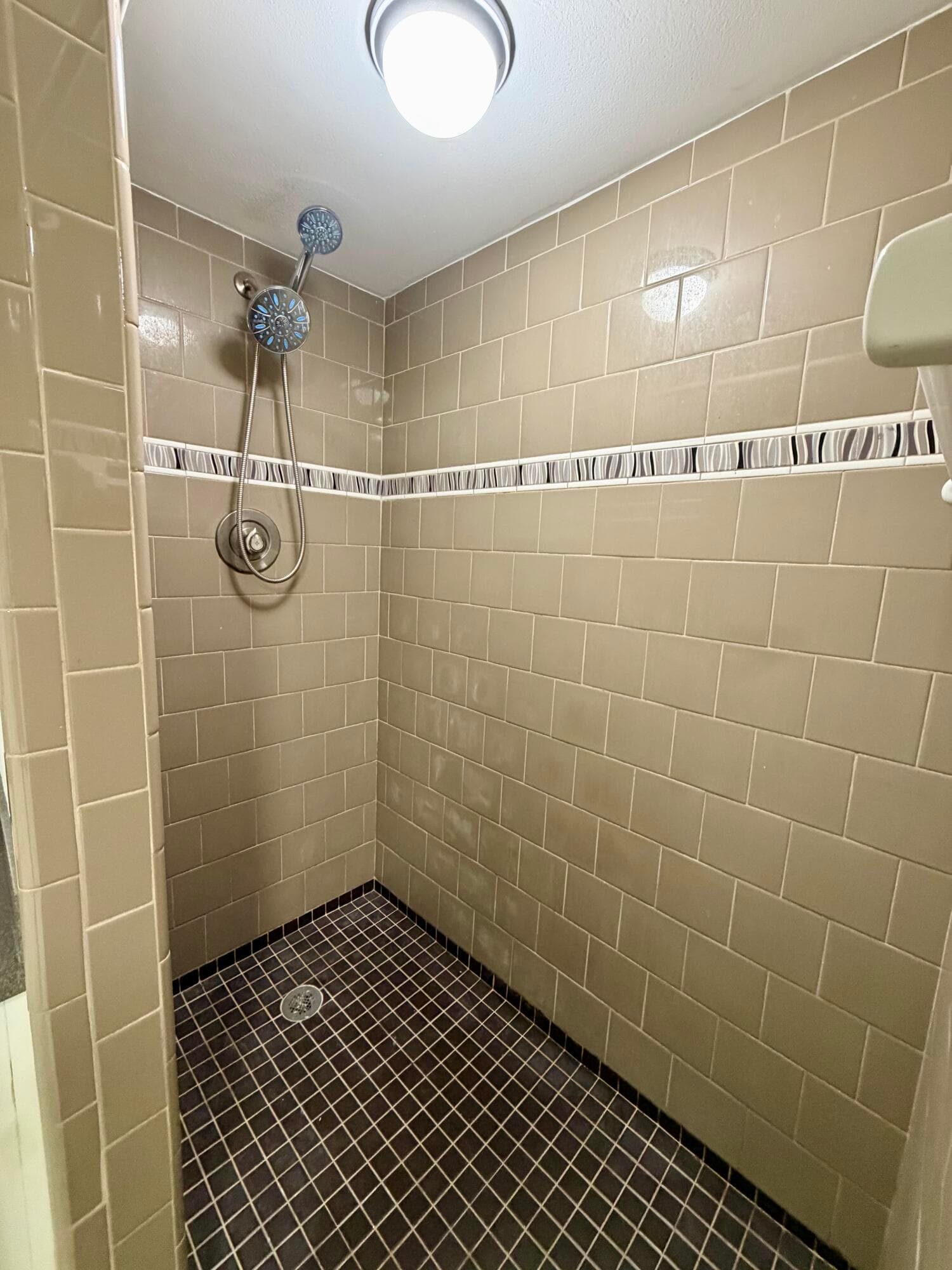 2213 22nd Lane, Palm Beach Gardens, FL 33418 — photo 6 of 33