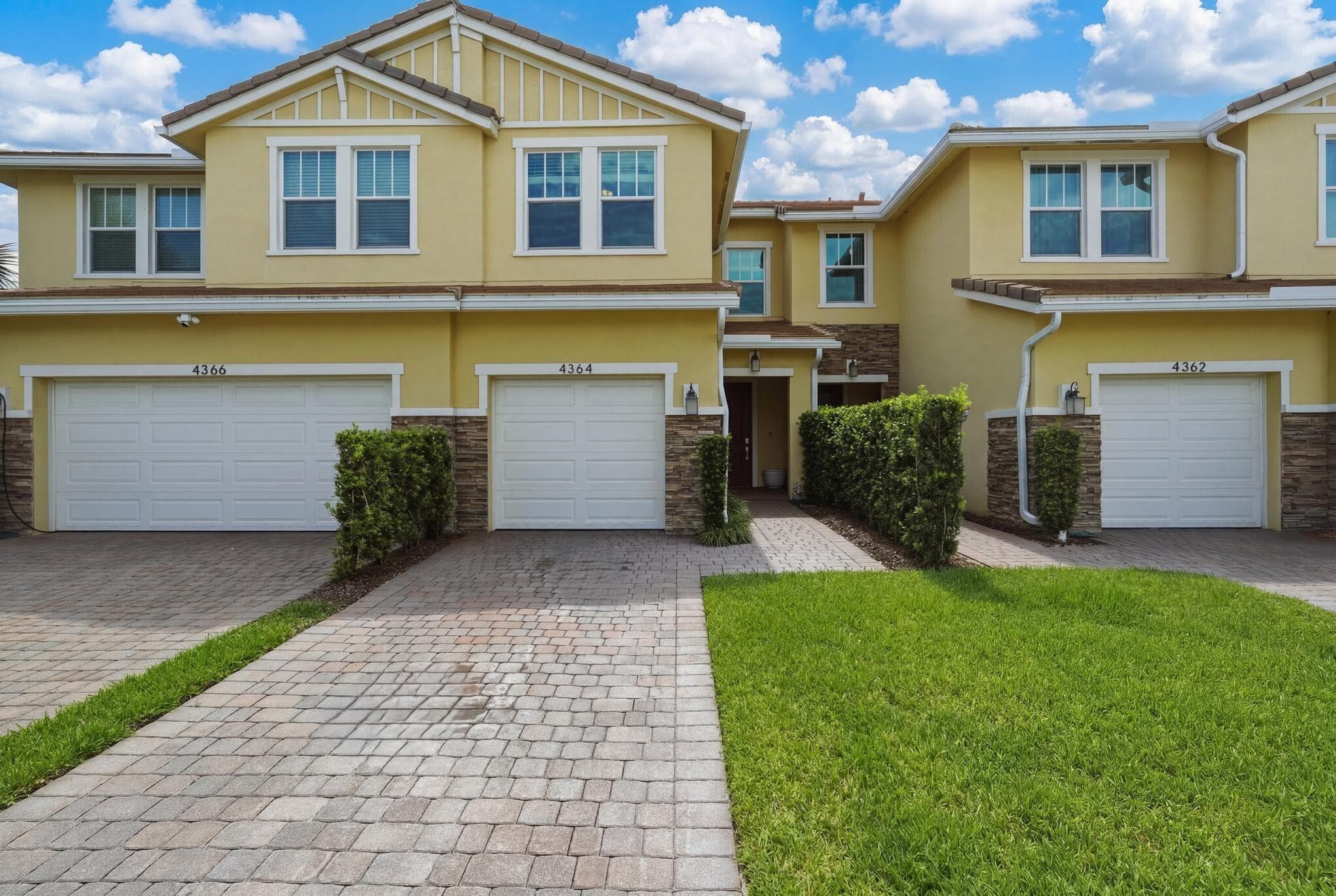 4364 Veleiros Avenue, Deerfield Beach, FL 33064 — photo 37 of 47