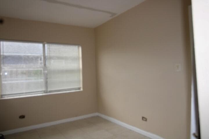 1417 W 32nd Street, Riviera Beach, FL 33404 — photo 6 of 17