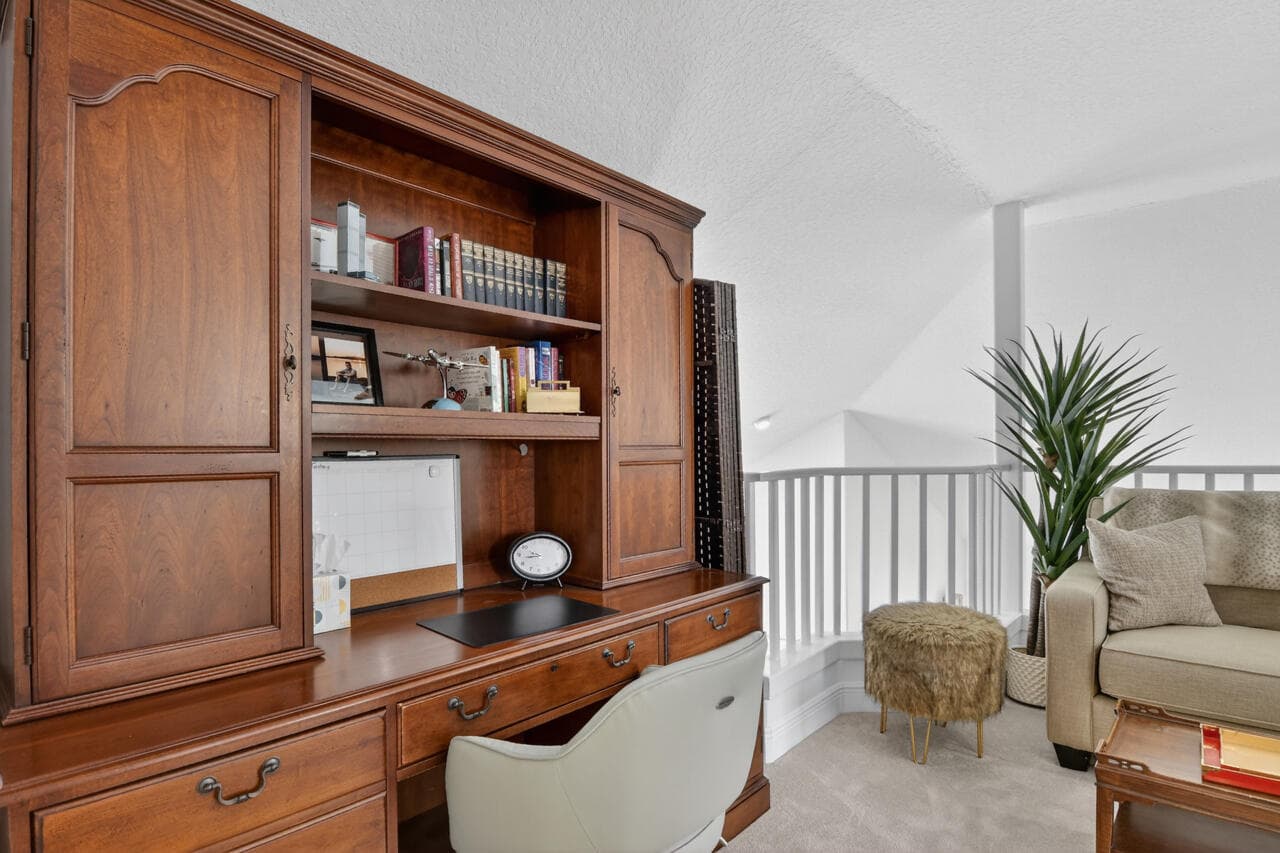 32 Monterey Pointe Drive, Palm Beach Gardens, FL 33418 — photo 45 of 65