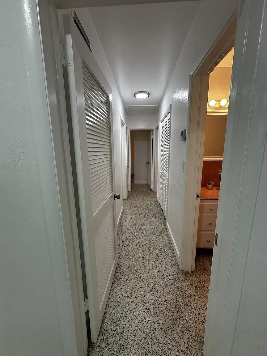950 E Dayton Circle, Fort Lauderdale, FL 33312 — photo 9 of 23