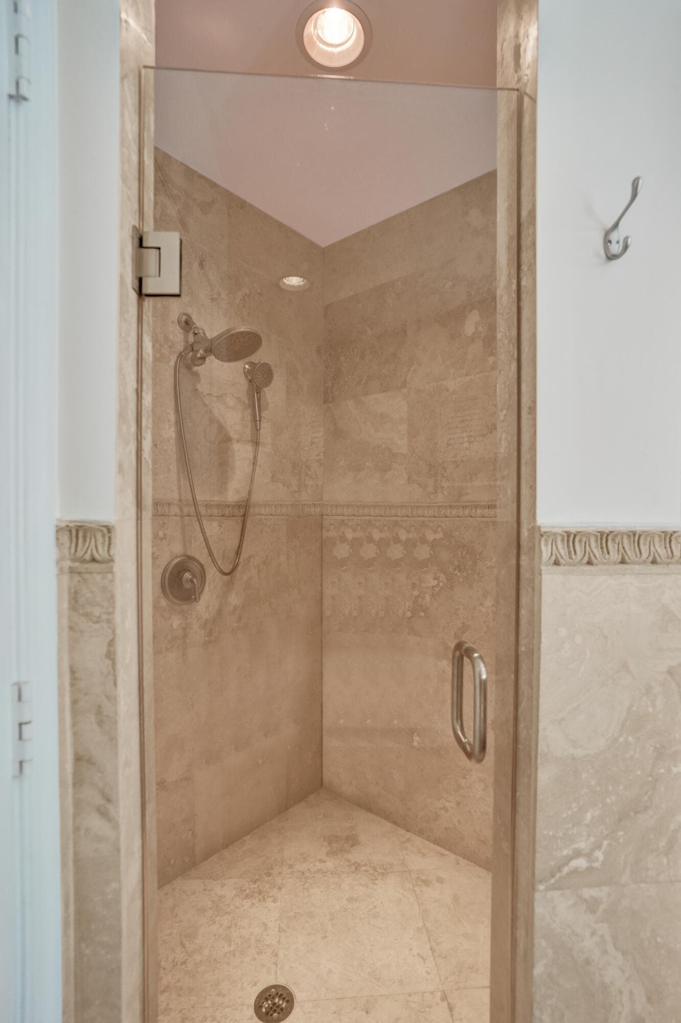 2610 NE 11th Court, Fort Lauderdale, FL 33304 — photo 15 of 30
