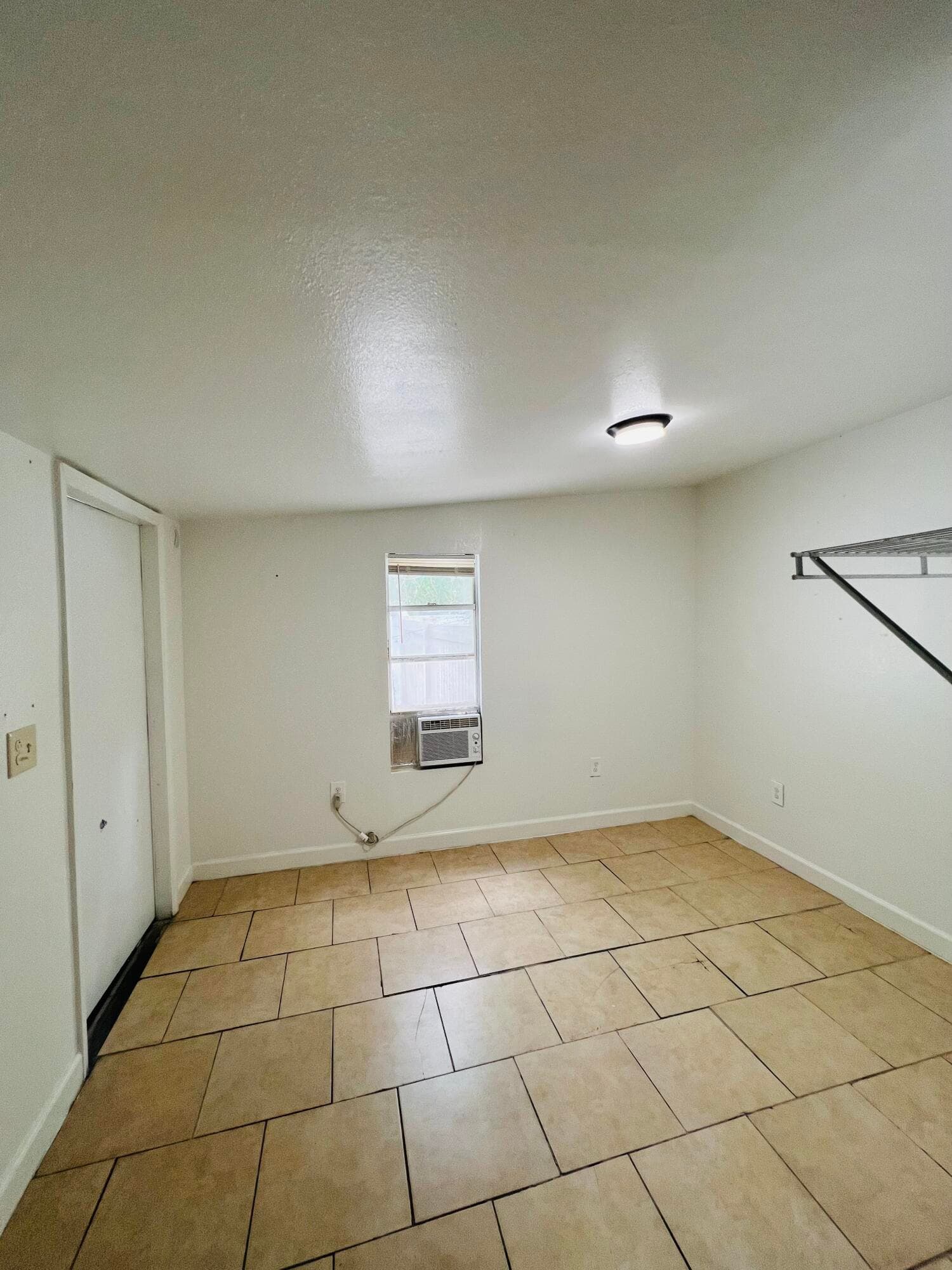 8719 N Ashley Street, Tampa, FL 33604 — photo 42 of 45