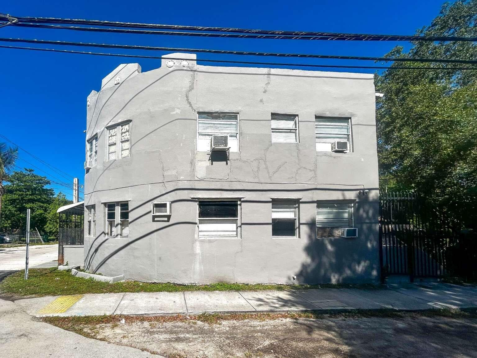 295 NE 55th Street, Miami, FL 33137 — photo 9 of 12