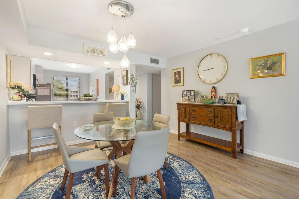 2401 Village Boulevard 305, West Palm Beach, FL 33409 — photo 7 of 31