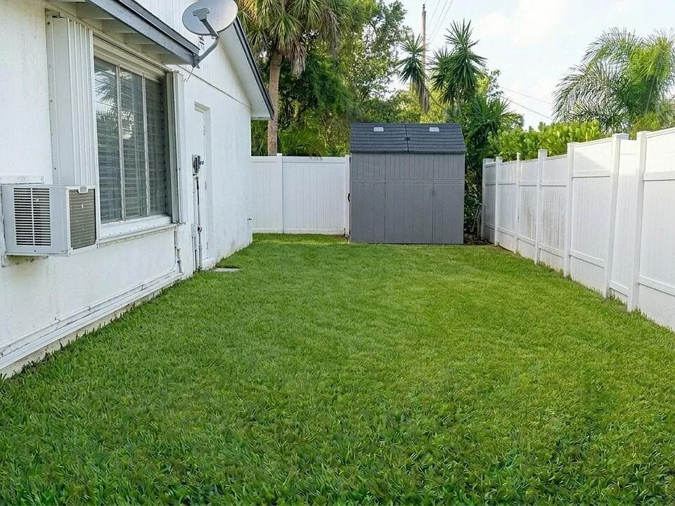 1511 Seabrook Road, Jupiter, FL 33469 — photo 14 of 15