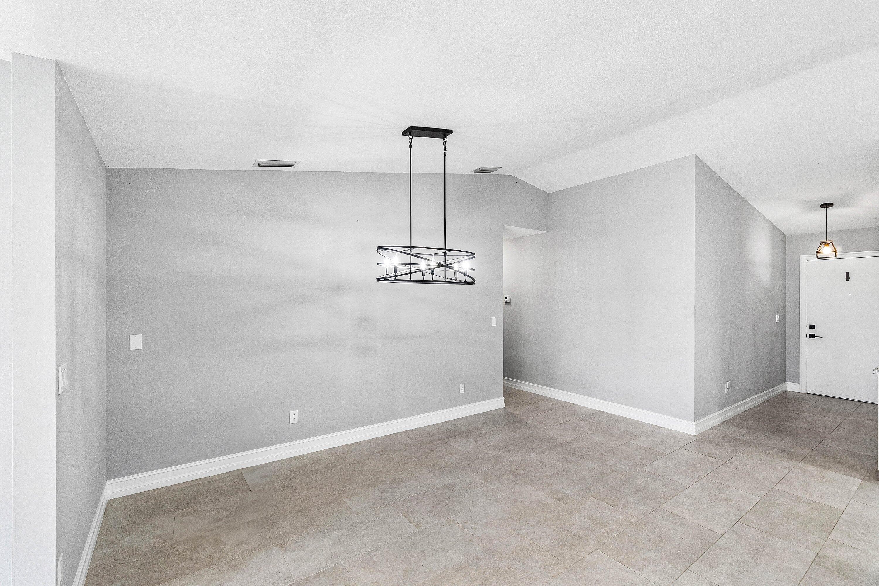 120 Mayfair Lane, Boynton Beach, FL 33426 — photo 7 of 37