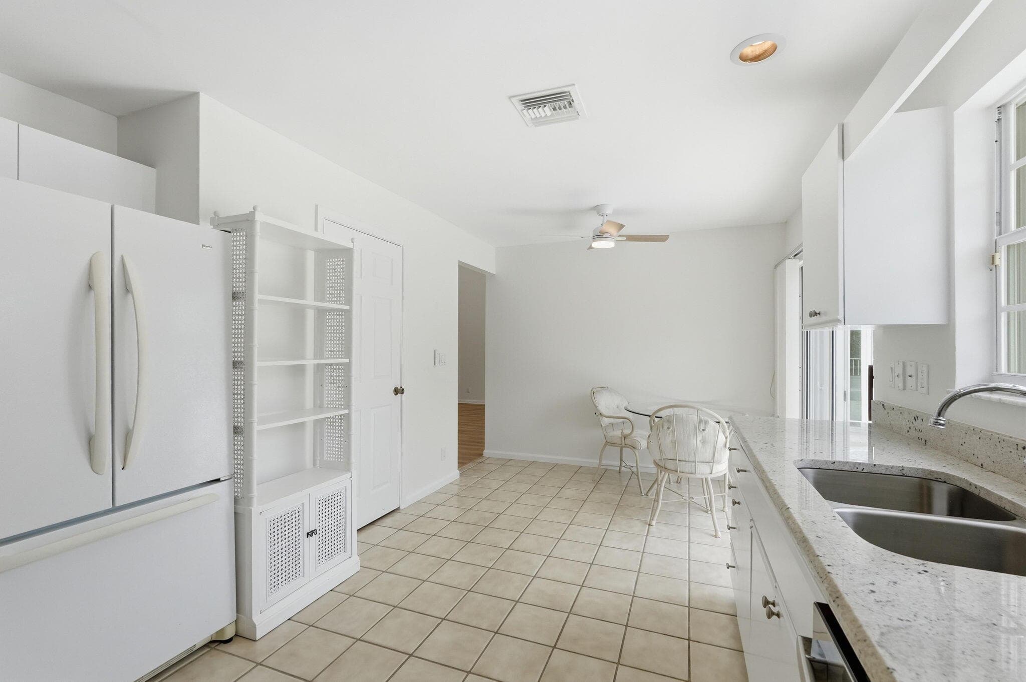 9205 SE Woods End Place, Jupiter, FL 33469 — photo 19 of 70