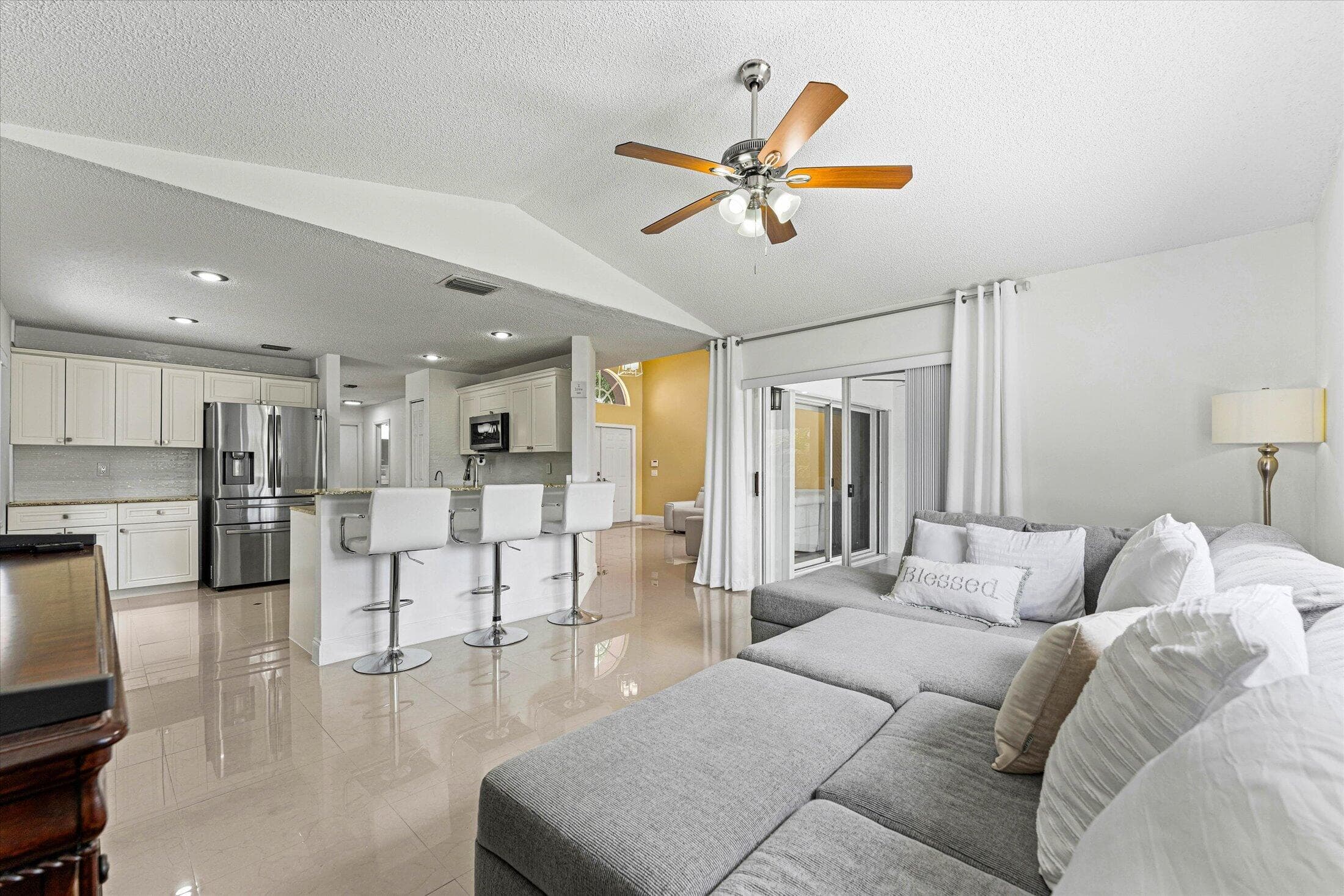 7044 Chesapeake Circle, Boynton Beach, FL 33436 — photo 8 of 29