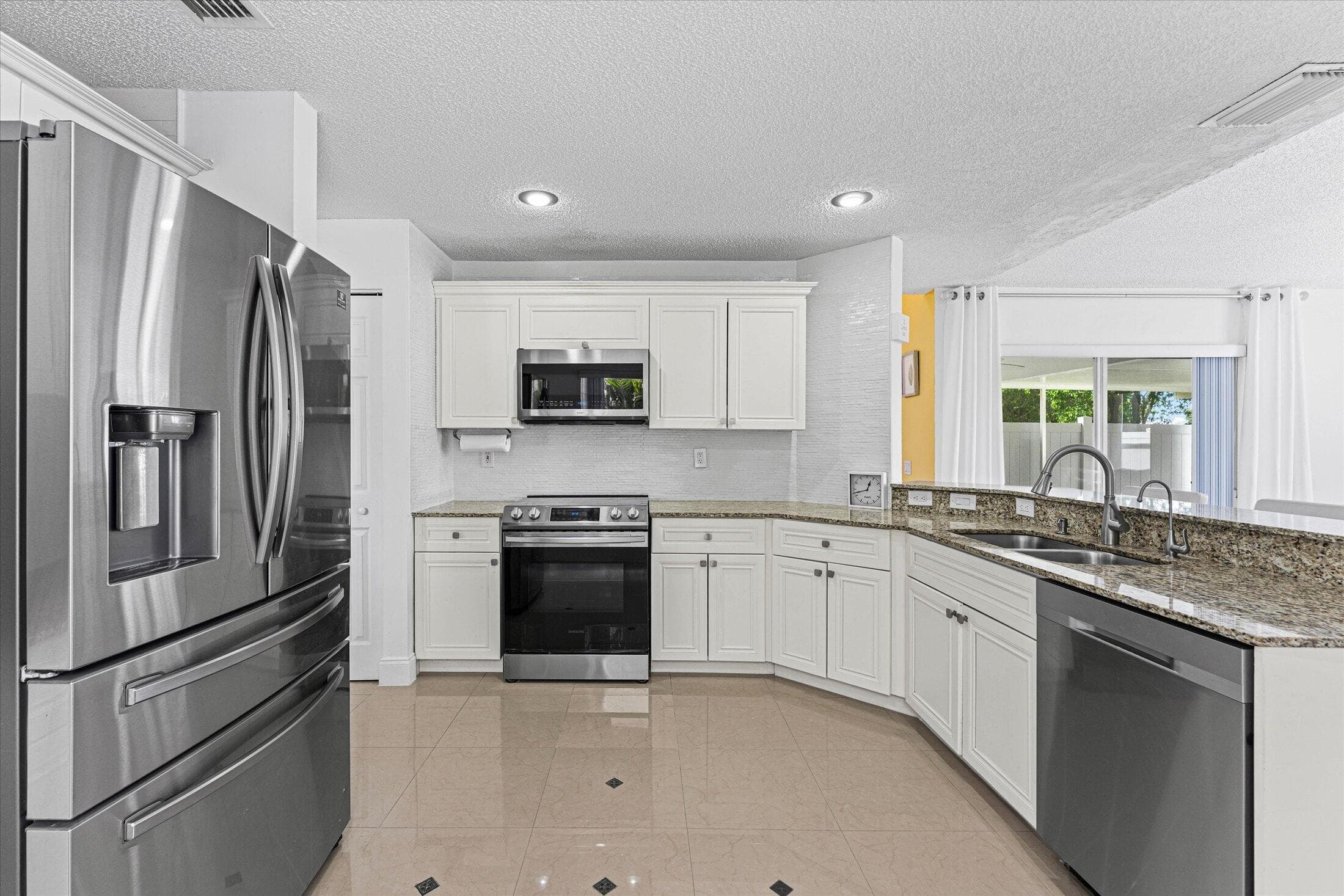 7044 Chesapeake Circle, Boynton Beach, FL 33436 — photo 10 of 29