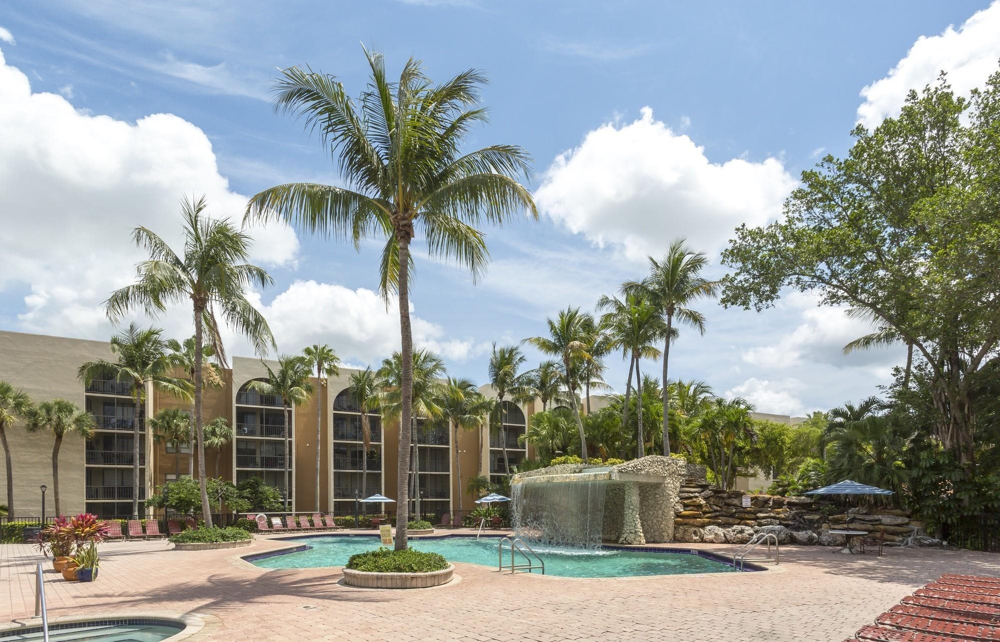 19455 NE 10 Avenue 6-514, North Miami Beach, FL 33179 — photo 14 of 18