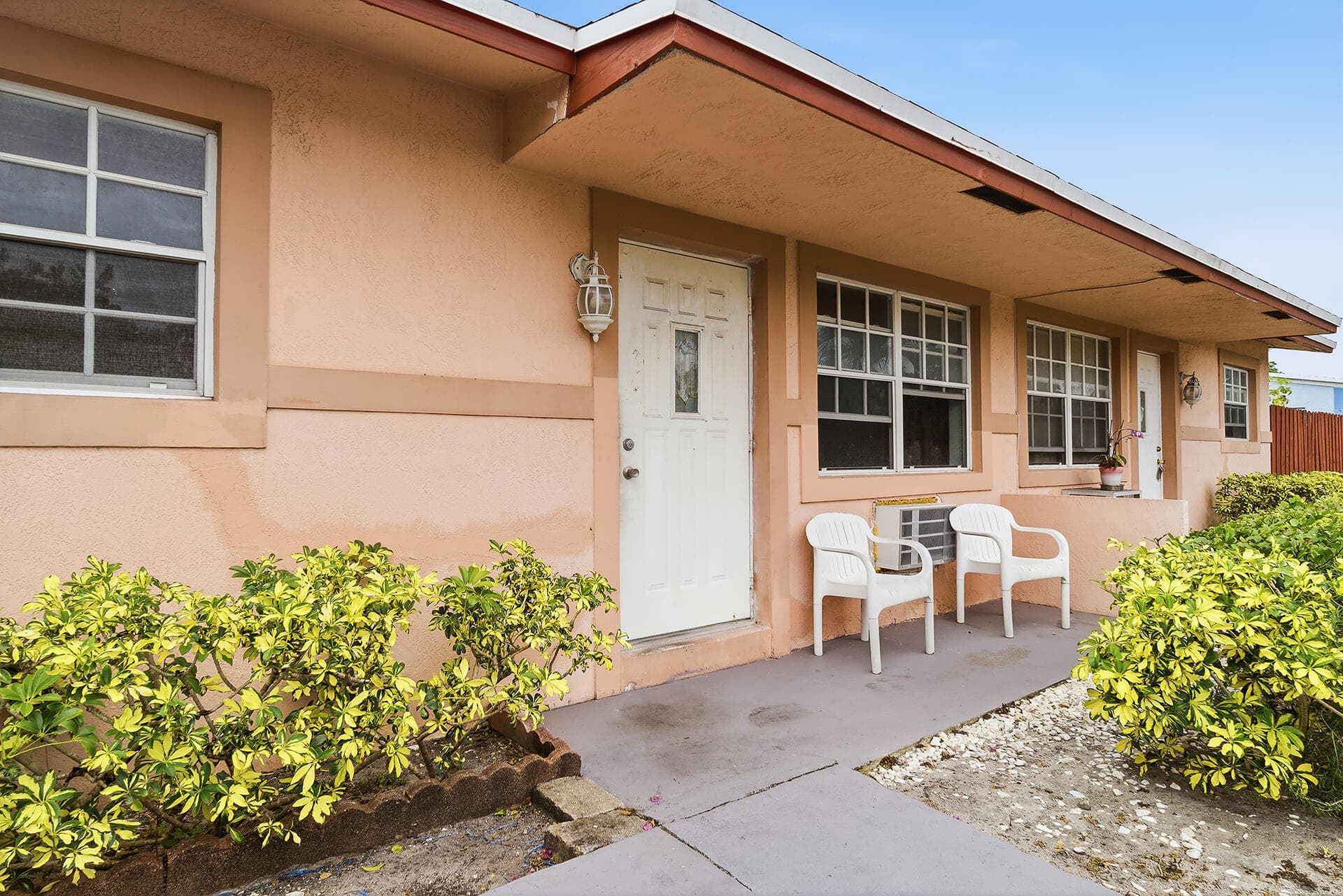 550 NE 37th Street 1-2, Pompano Beach, FL 33064 — photo 9 of 15