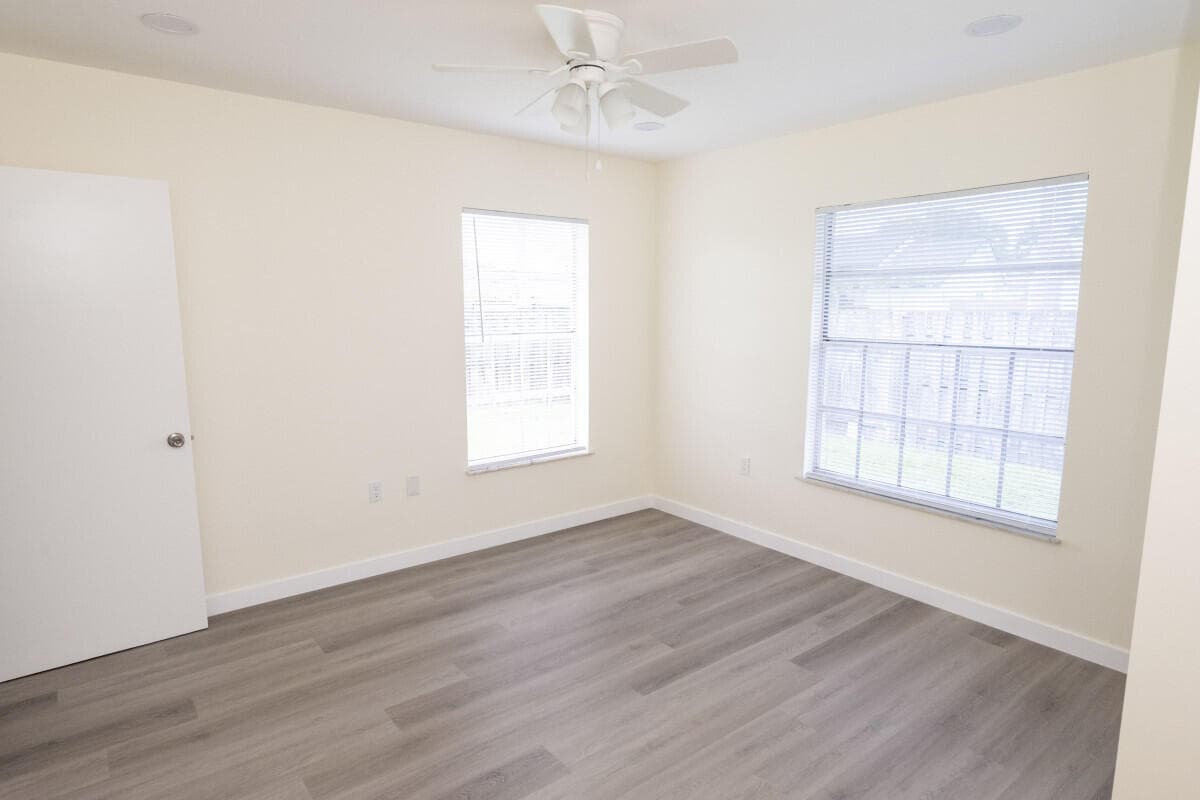 11500 NW 35th Place, Sunrise, FL 33323 — photo 5 of 7