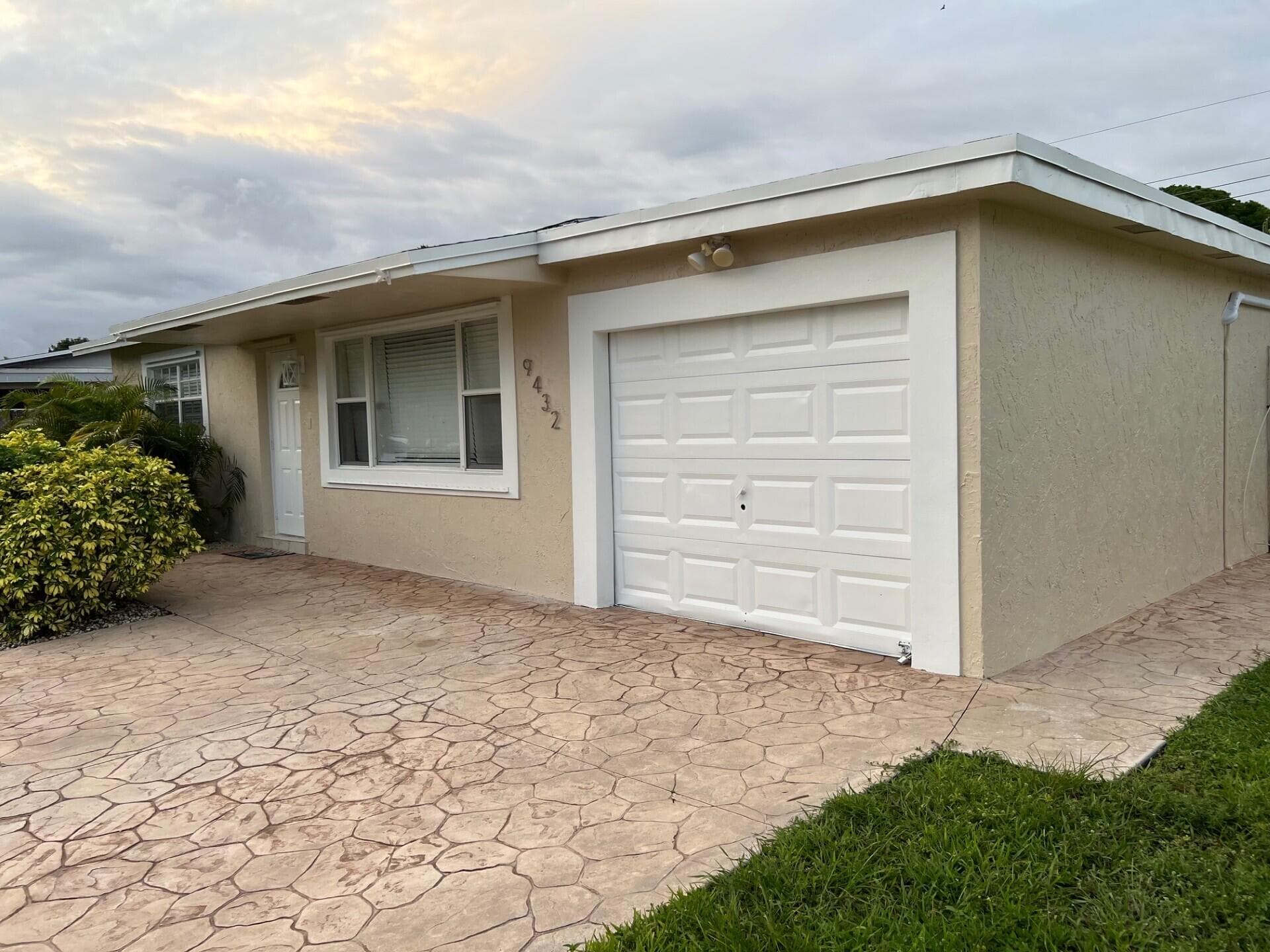 9432 SW 52nd Court, Cooper City, FL 33328 — photo 5 of 24