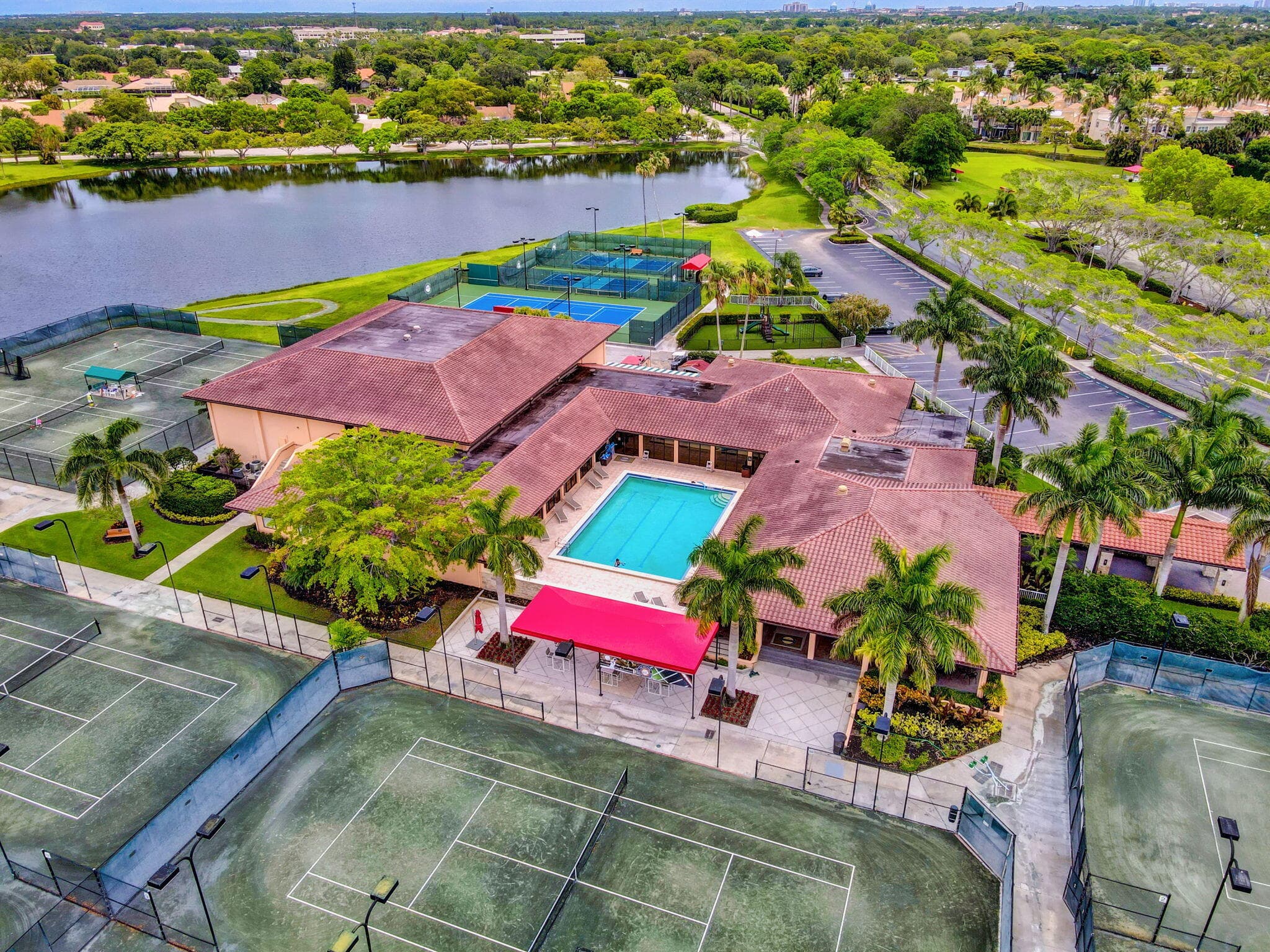 200 Eagleton Estates Boulevard, Palm Beach Gardens, FL 33418 — photo 54 of 83