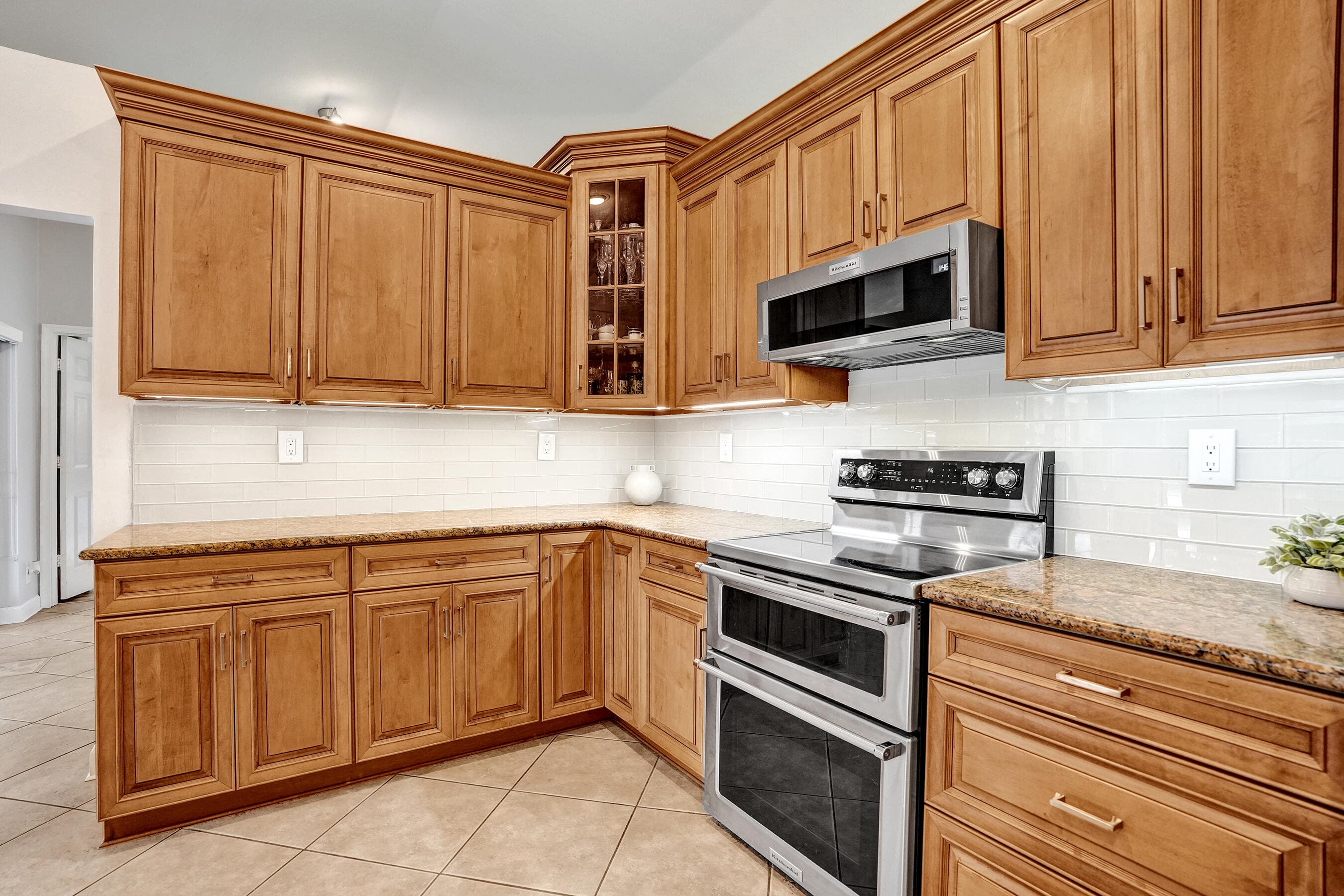 5147 NW 59th Way, Coral Springs, FL 33067 — photo 6 of 68
