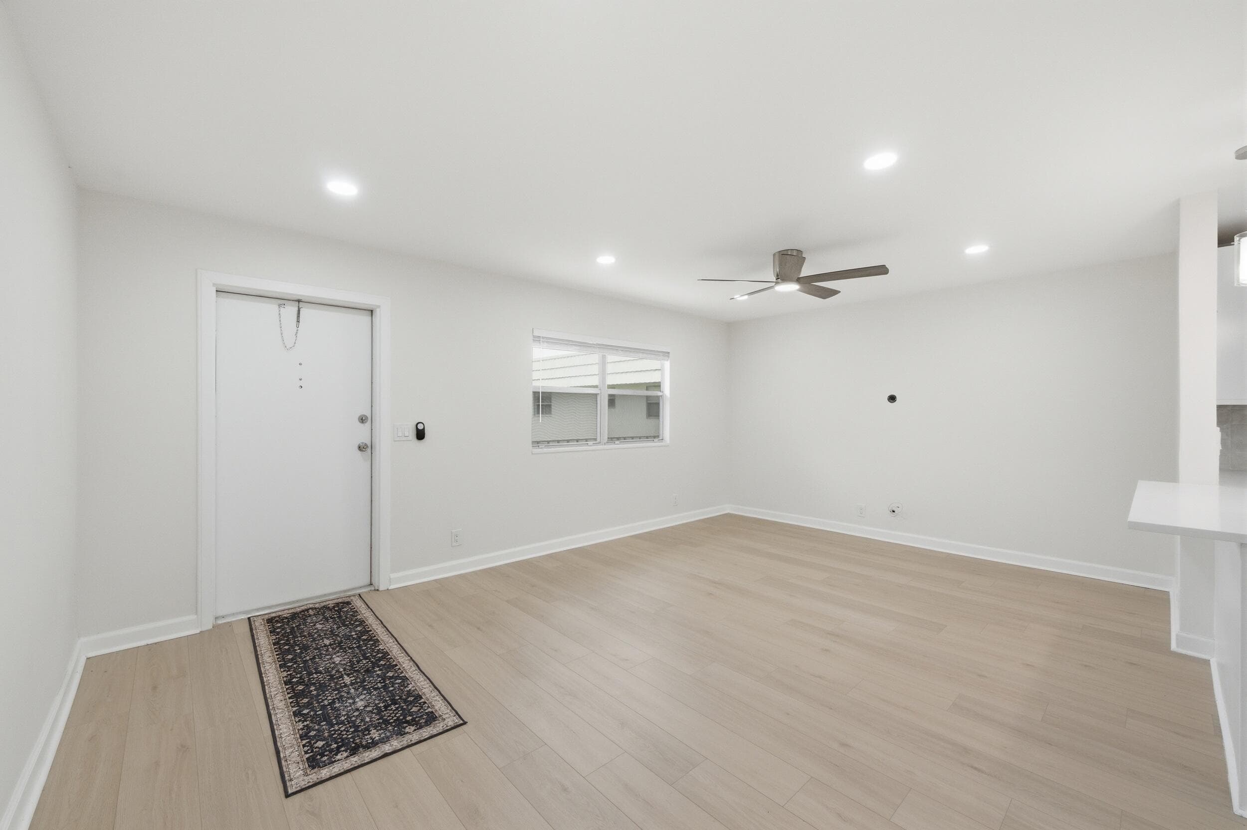 670 Monaco N, Delray Beach, FL 33446 — photo 11 of 36