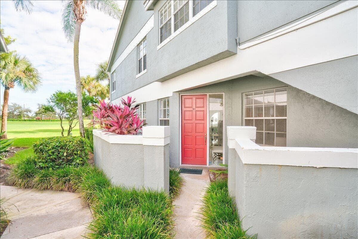10256 Andover Coach Circle G1, Lake Worth, FL 33449 — photo 1 of 48