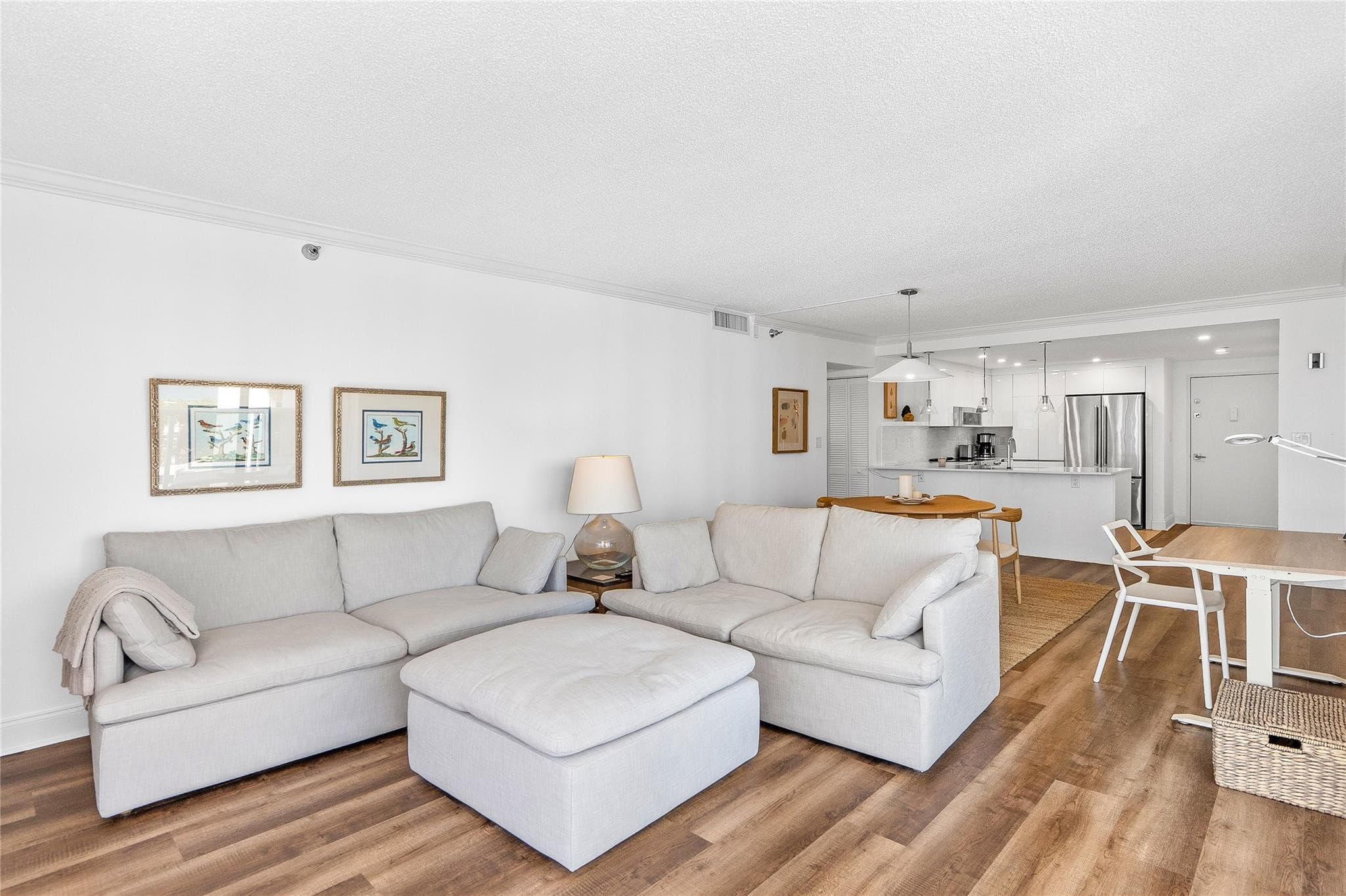 20515 E Country Club Drive 1848, Miami, FL 33180 — photo 3 of 28