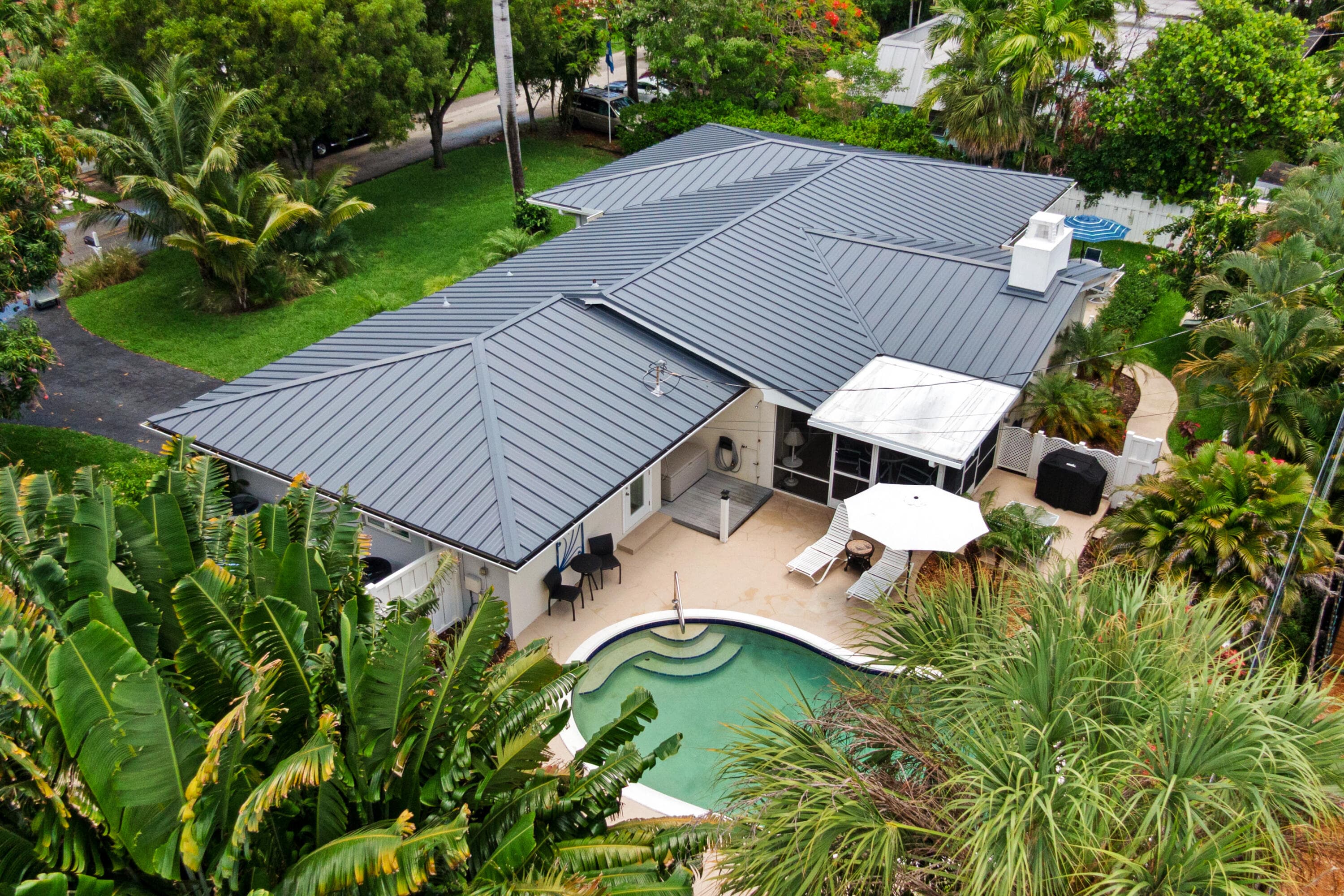 3240 Lakeview Drive, Pompano Beach, FL 33062 — photo 36 of 53