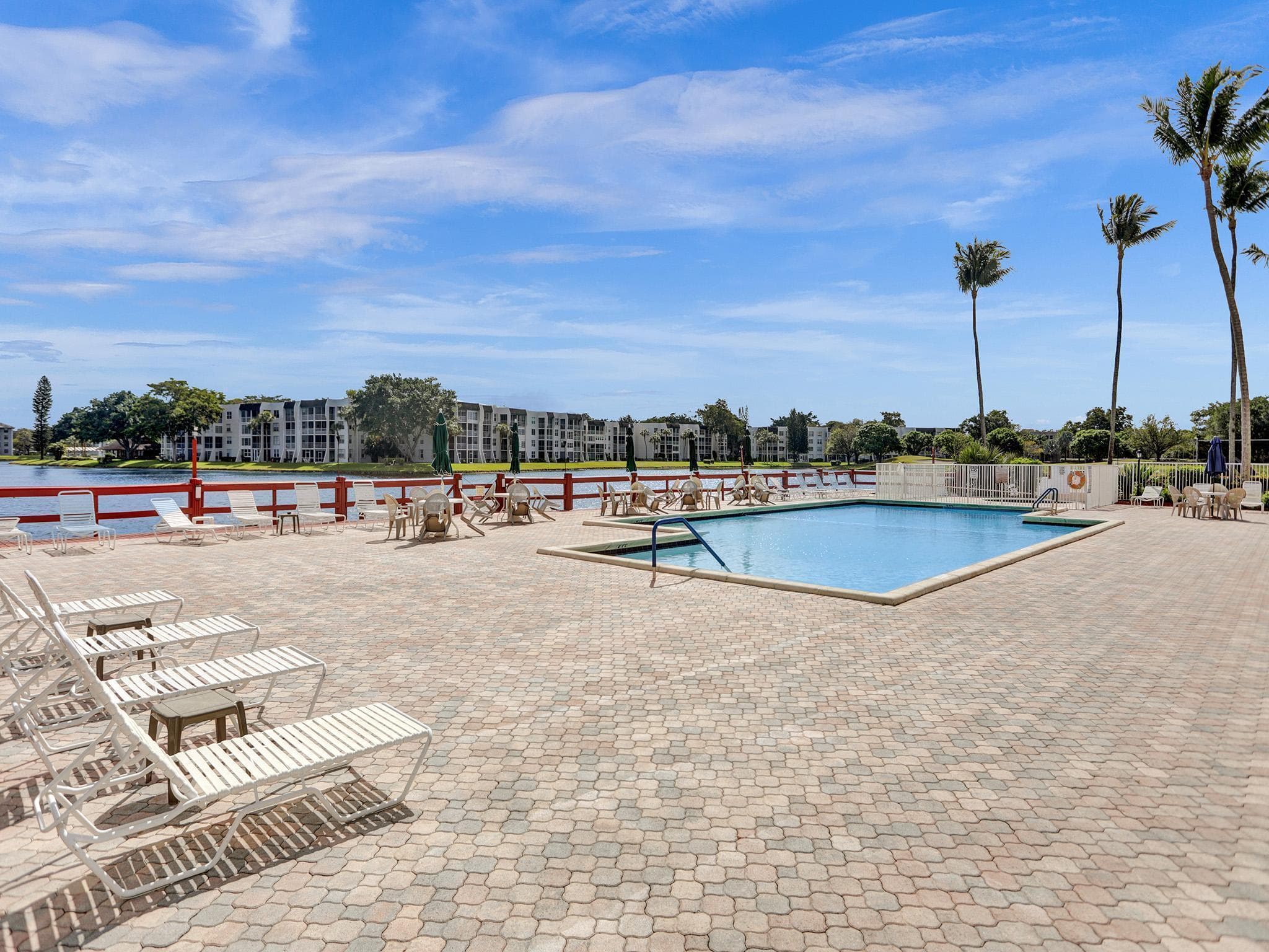 9460 Poinciana Place 101, Davie, FL 33324 — photo 30 of 47