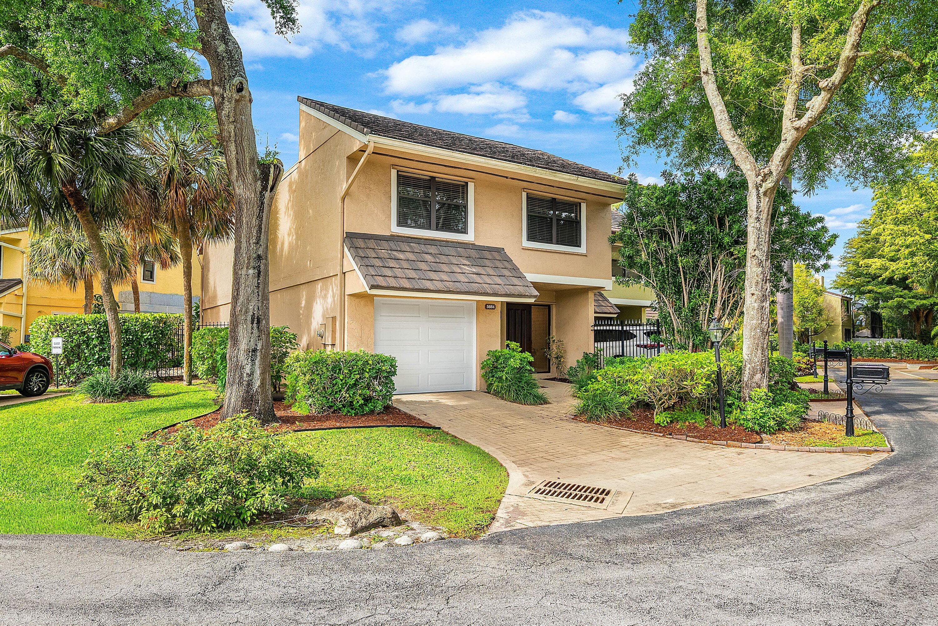 5664 Santiago Circle, Boca Raton, FL 33433 — photo 7 of 71