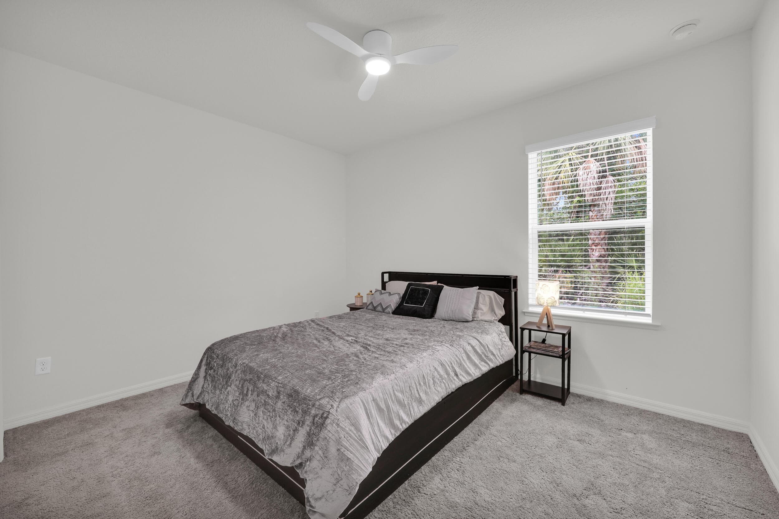 8266 E 98th Avenue, Vero Beach, FL 32967 — photo 22 of 44