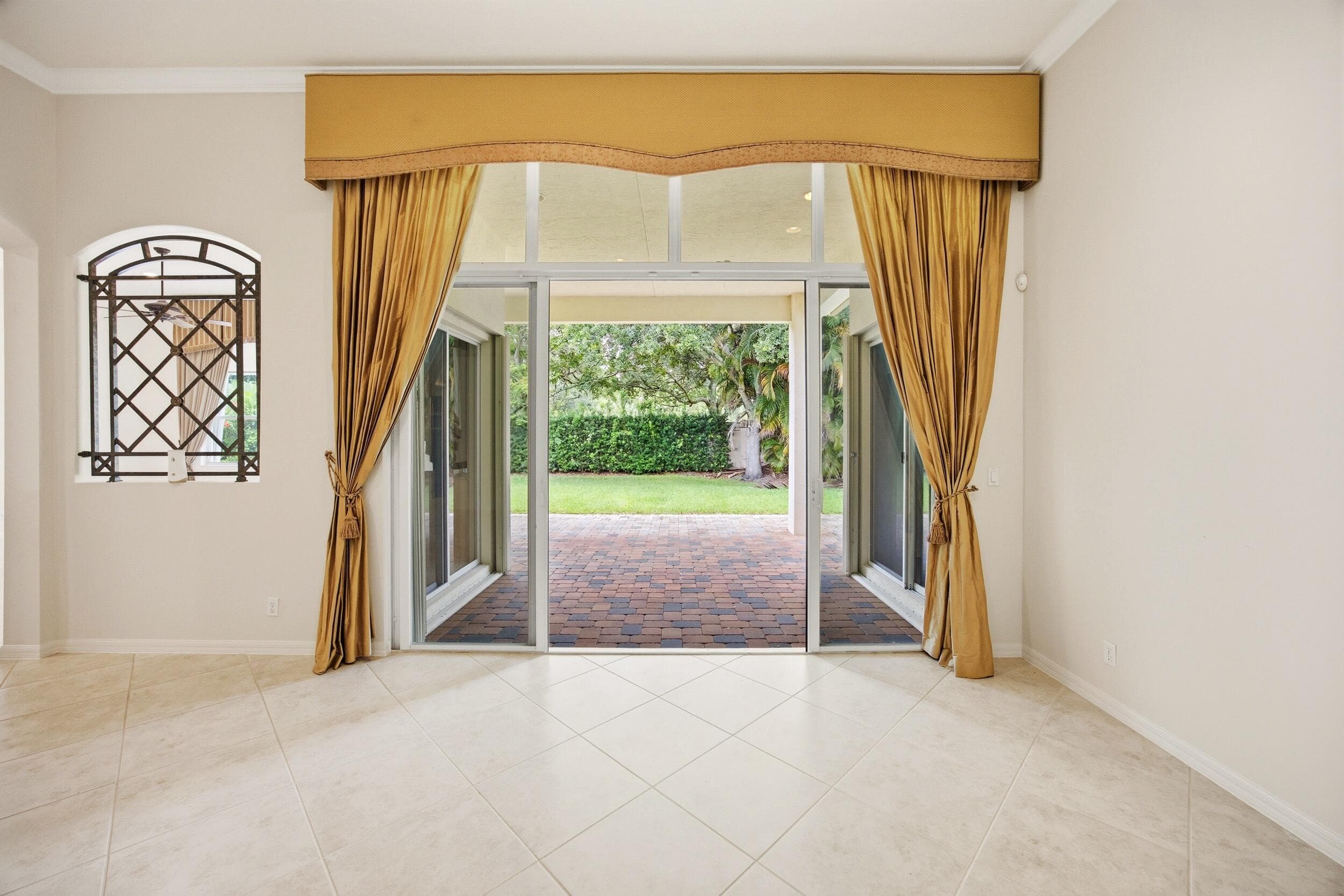 195 Sedona Way, Palm Beach Gardens, FL 33418 — photo 11 of 76