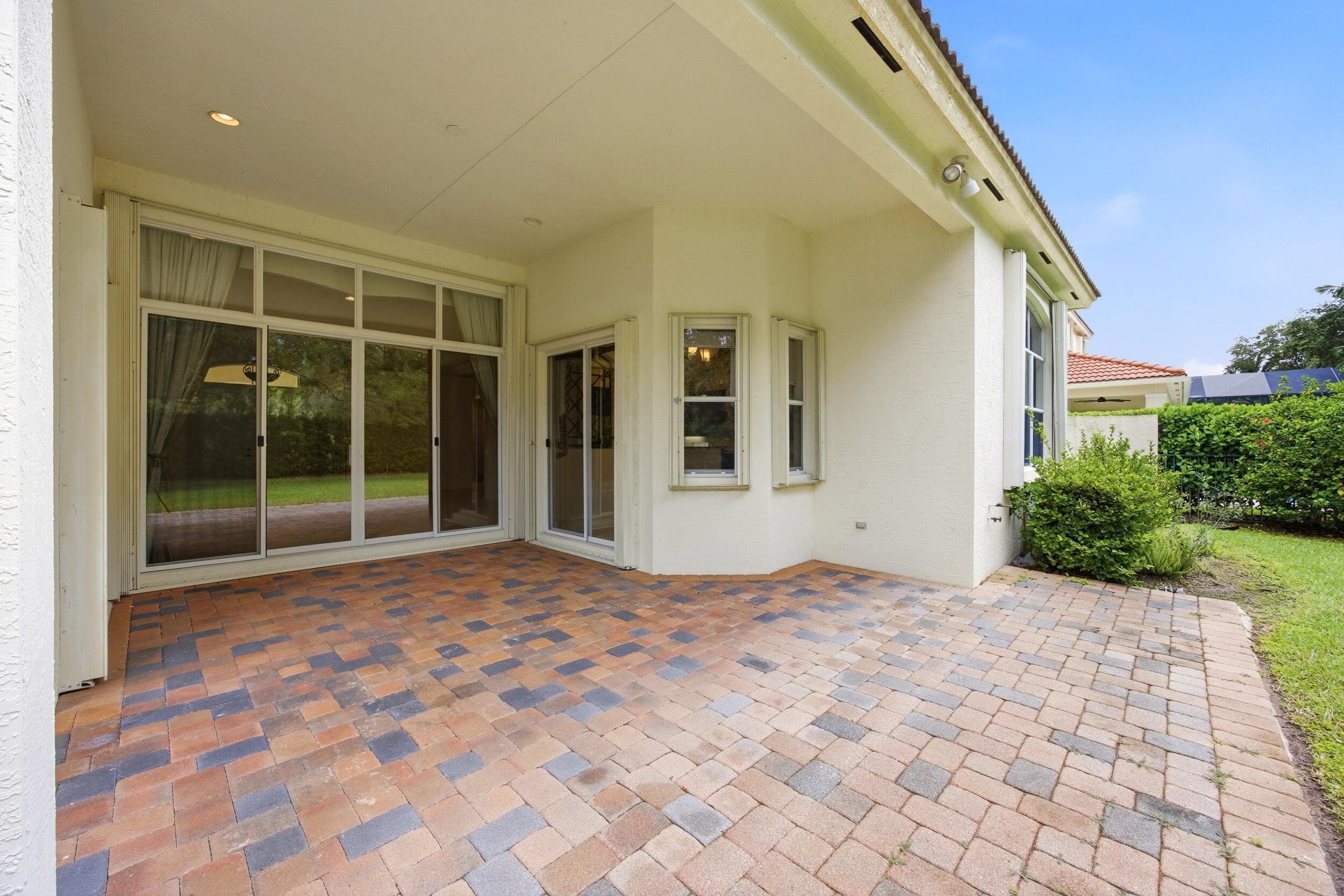 195 Sedona Way, Palm Beach Gardens, FL 33418 — photo 66 of 76