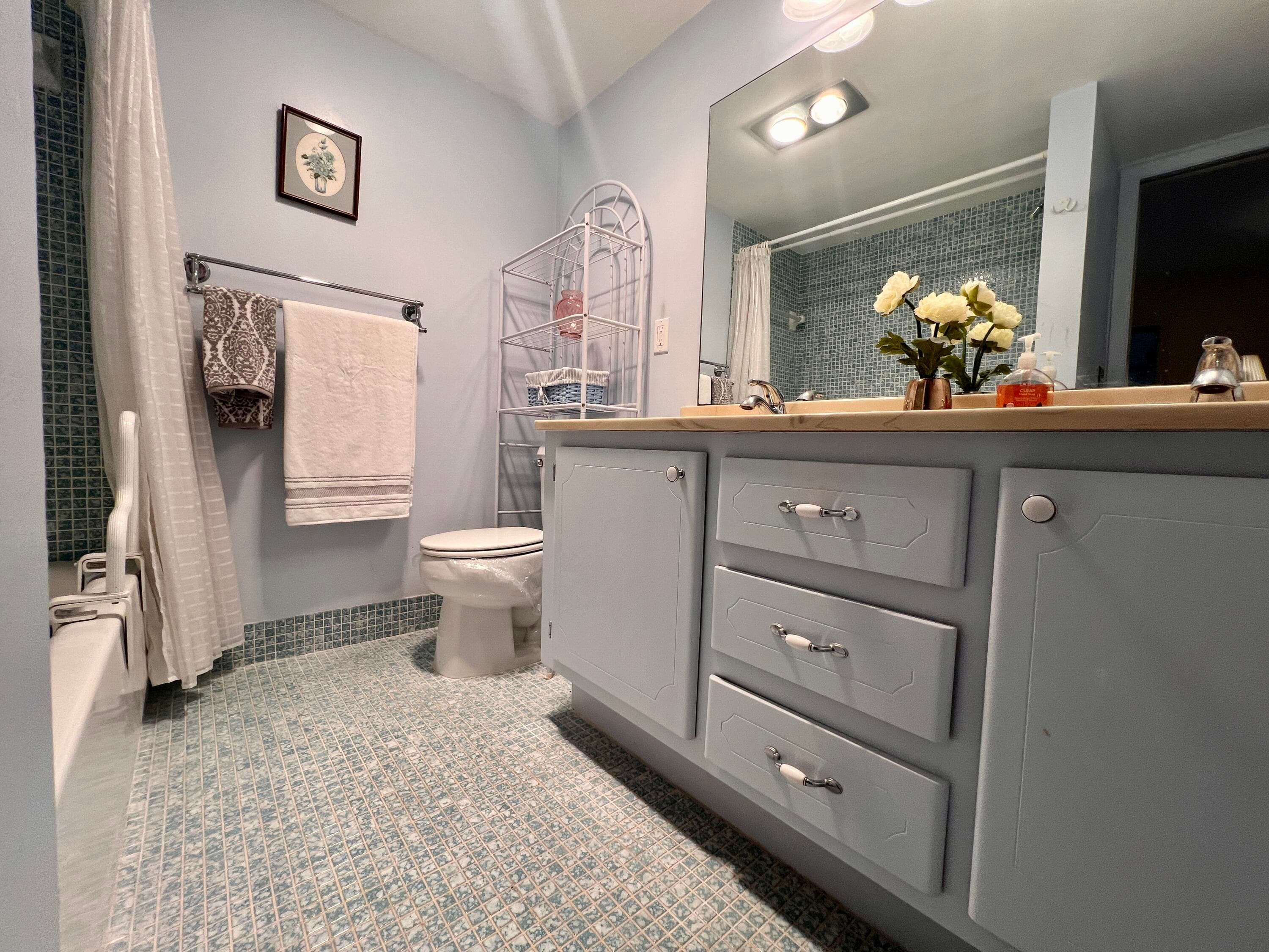 432 Grantham B, Deerfield Beach, FL 33442 — photo 15 of 84